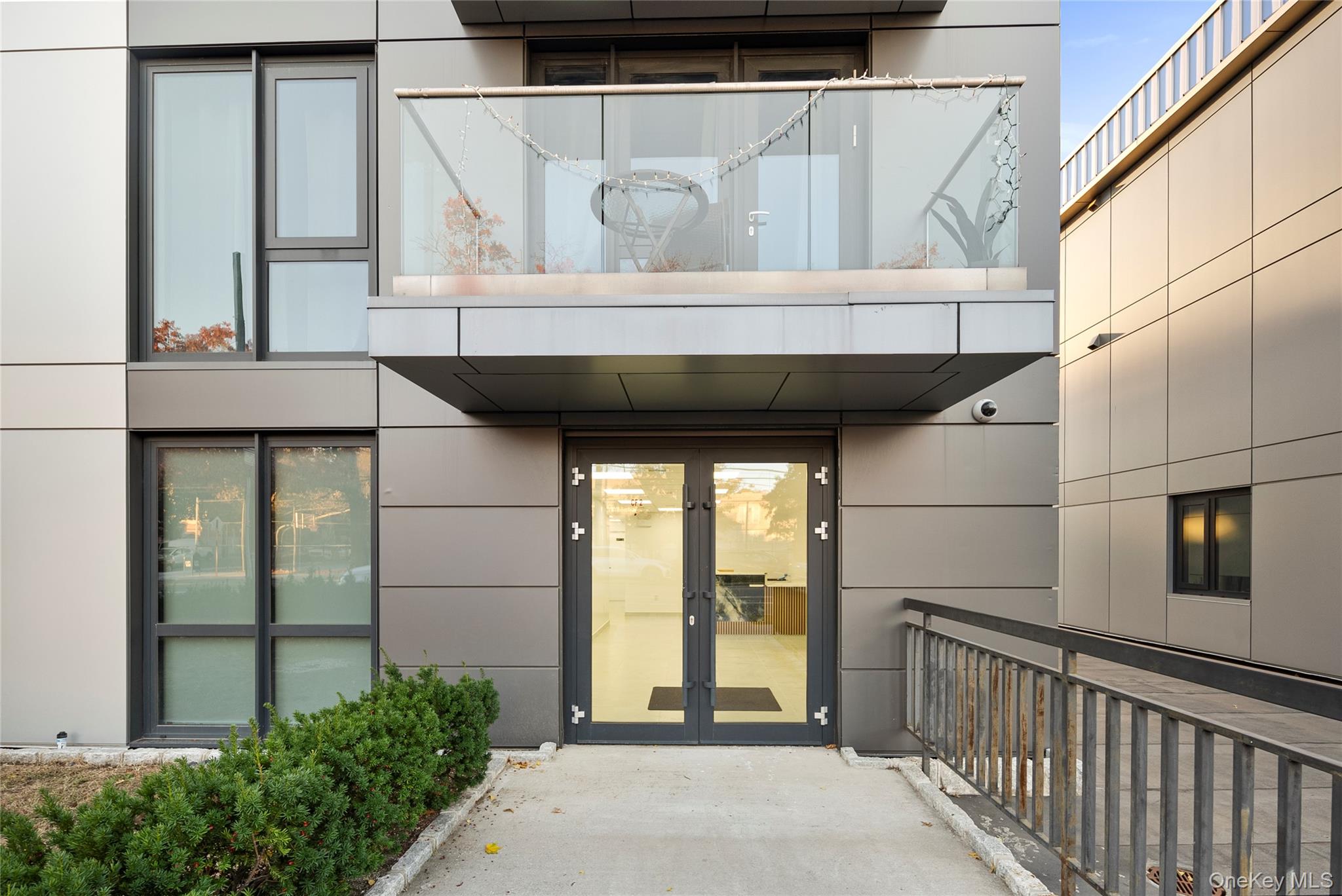 #4 photo, 153-53 77 Avenue, Flushing , NY 11367