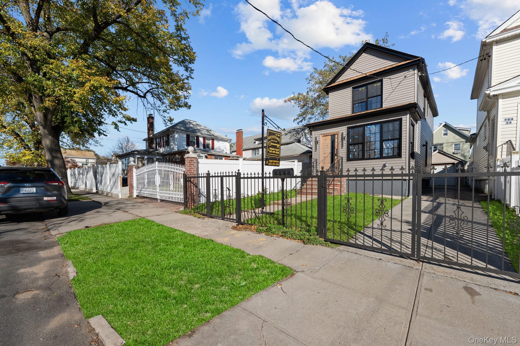 #19 photo, 104-11 188th Street, Hollis , NY 11412