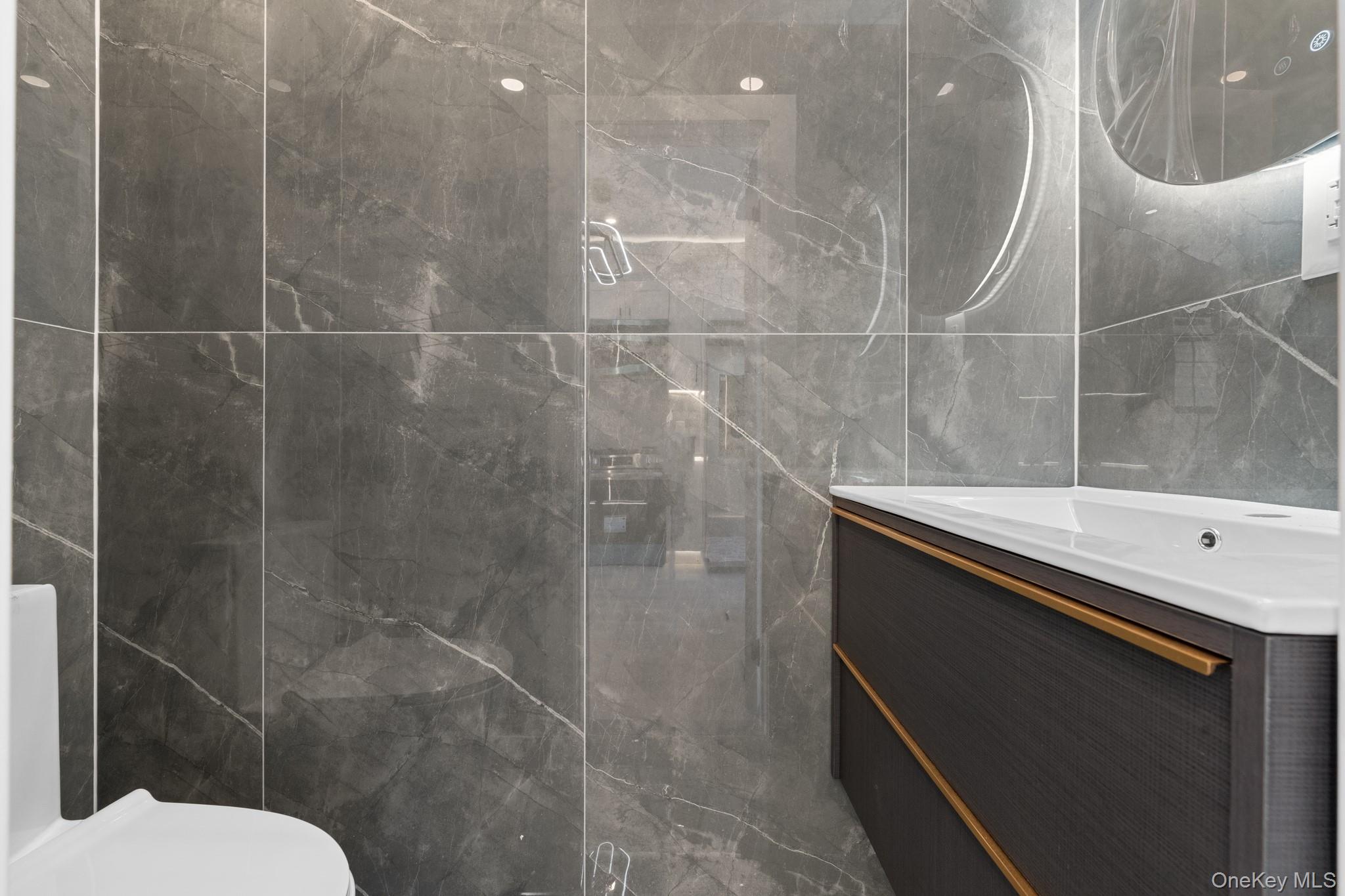 #8 photo, 104-11 188th Street, Hollis , NY 11412