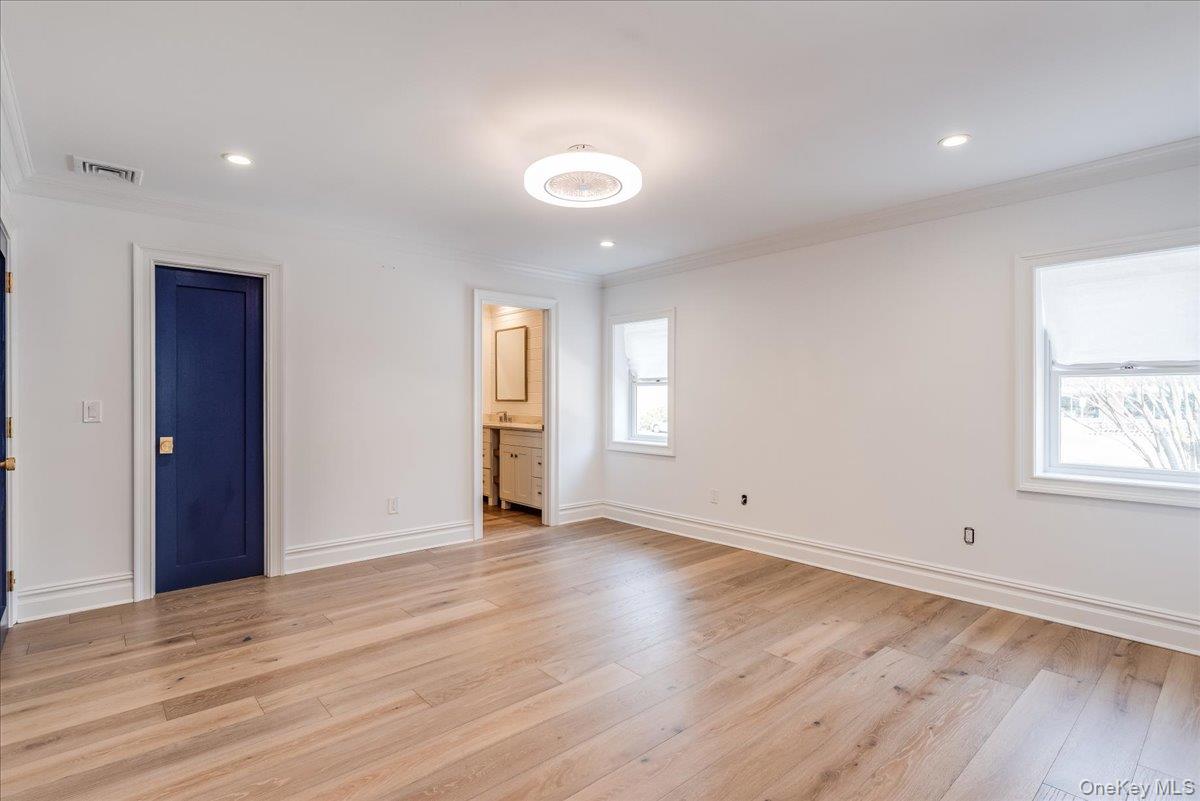 #13 photo, 95 E Main Street, Huntington , NY 11743