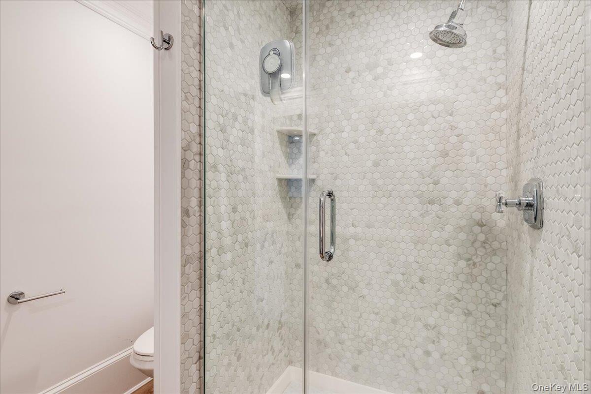 #19 photo, 95 E Main Street, Huntington , NY 11743