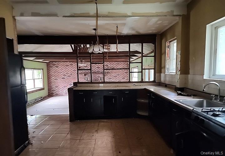 #5 photo, 73 Peterson Place, Lynbrook , NY 11563