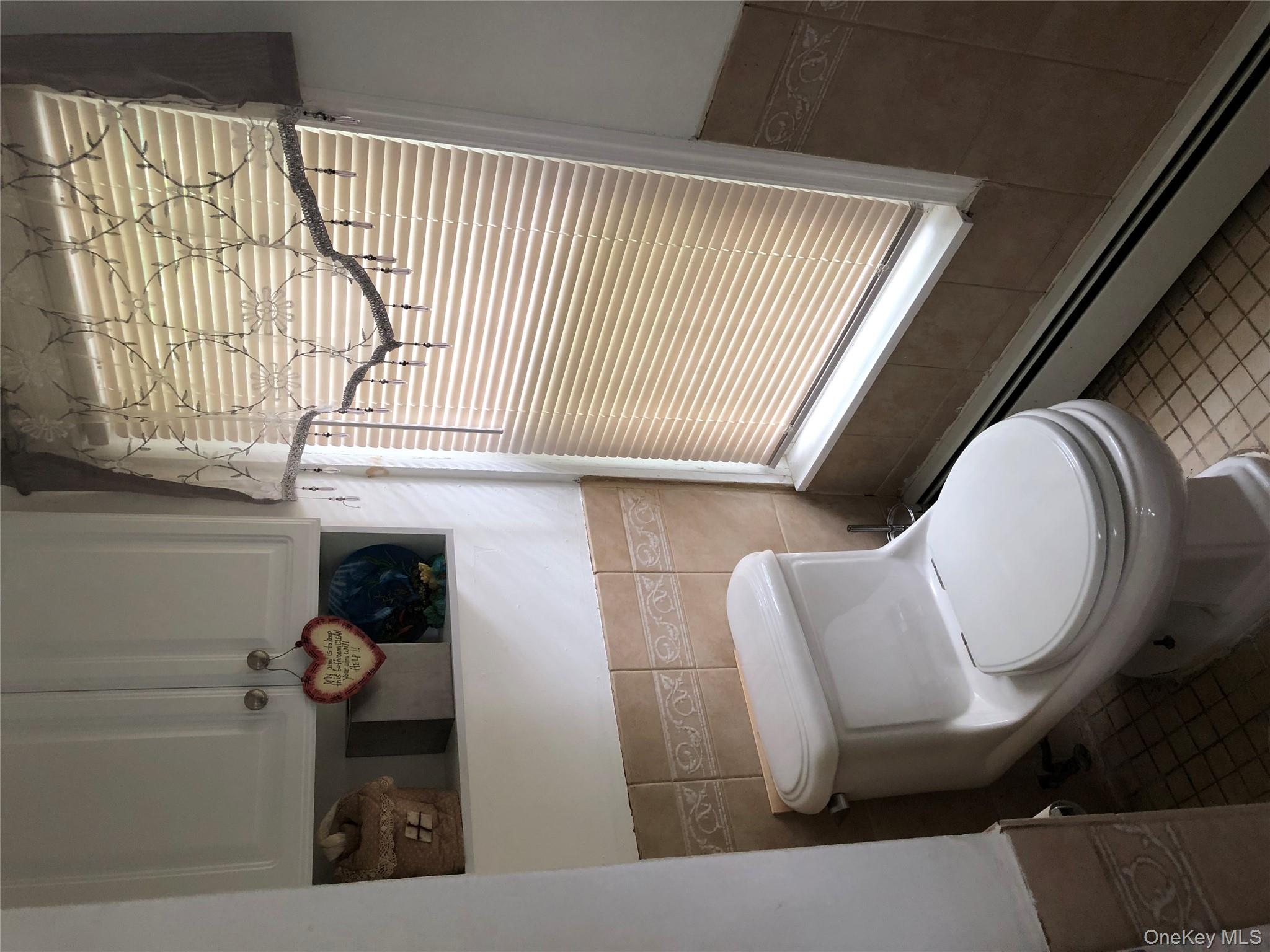 #10 photo, 1673 Northern Boulevard, Roslyn , NY 11576