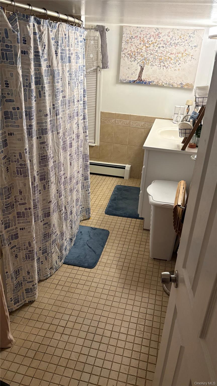 #6 photo, 1673 Northern Boulevard, Roslyn , NY 11576