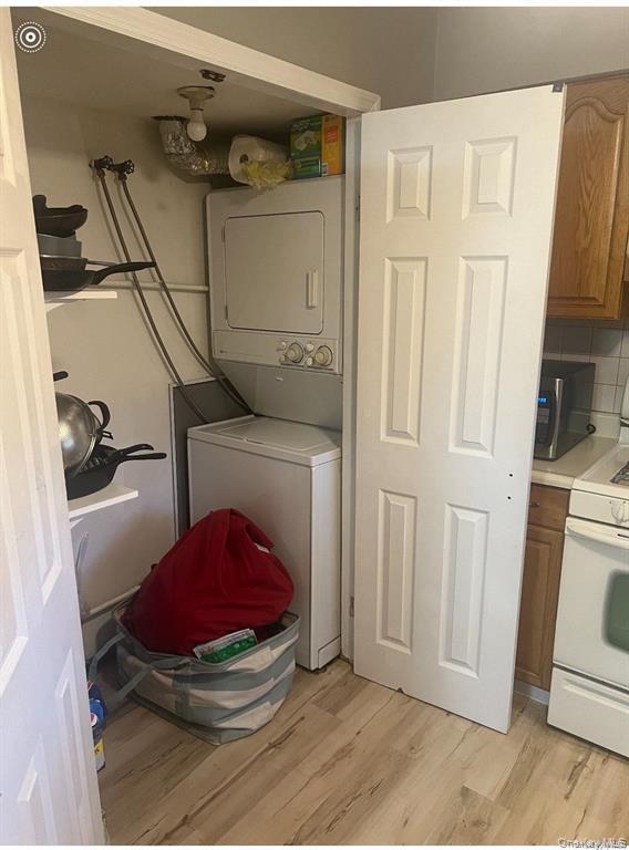 #5 photo, 250 Feller Drive, Central Islip , NY 11722