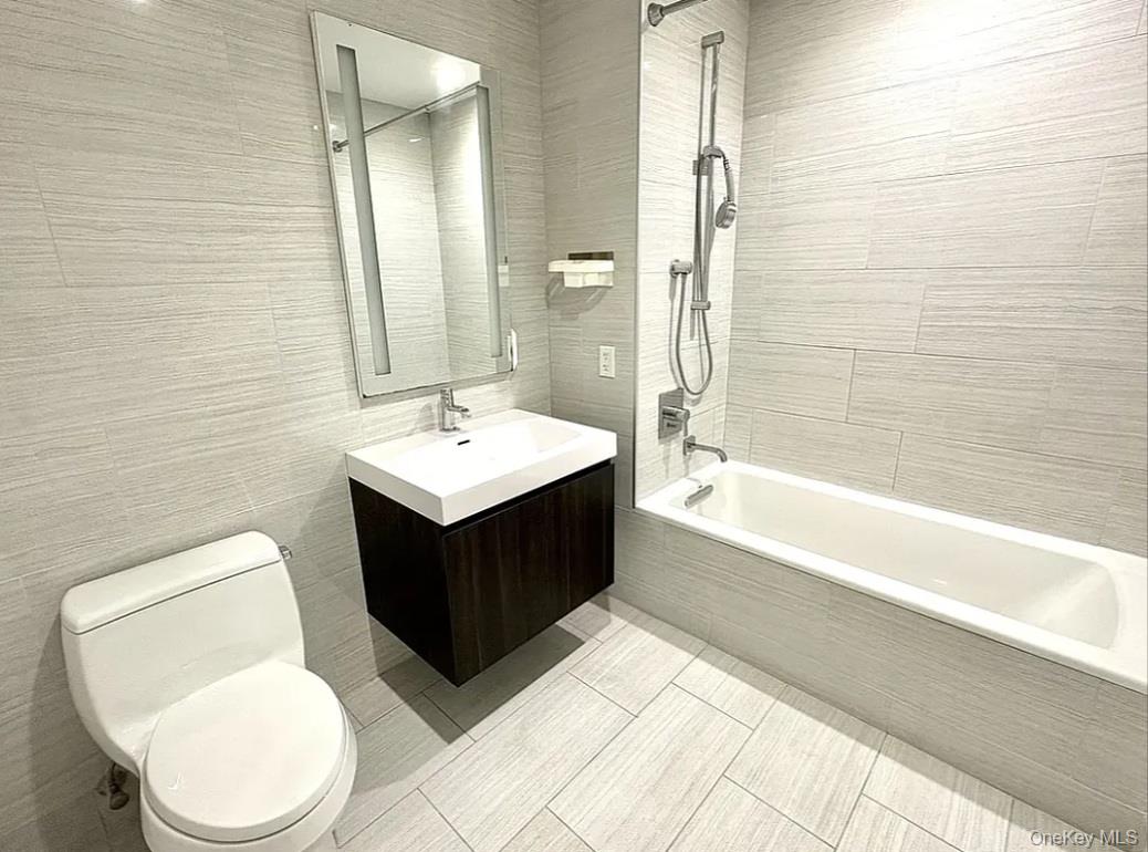 #5 photo, 131-05 40th Road, Flushing , NY 11354