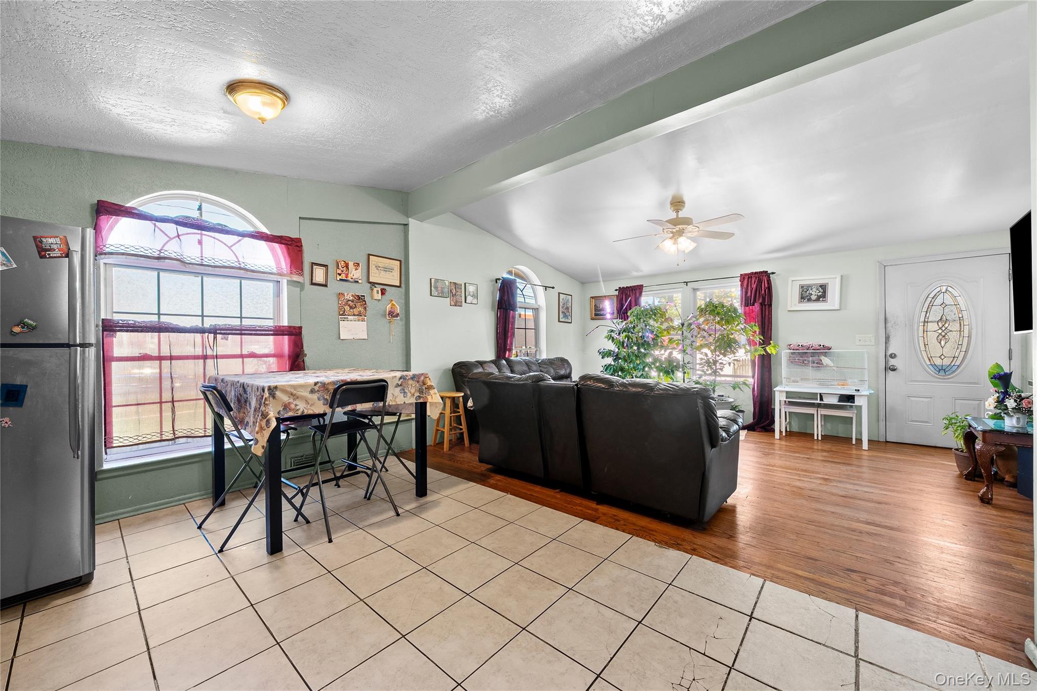 #7 photo, 94 3rd Avenue, Brentwood , NY 11717