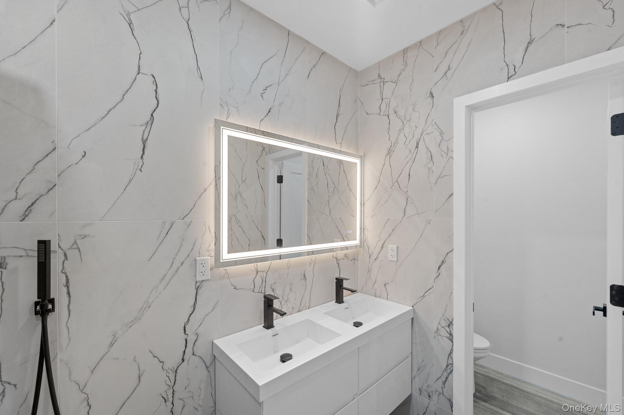 #12 photo, 11620 194th Street, Saint Albans , NY 11412