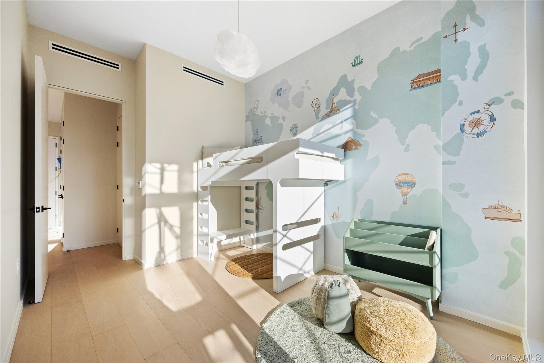 #10 photo, 31-16 21st Street, Astoria , NY 11106