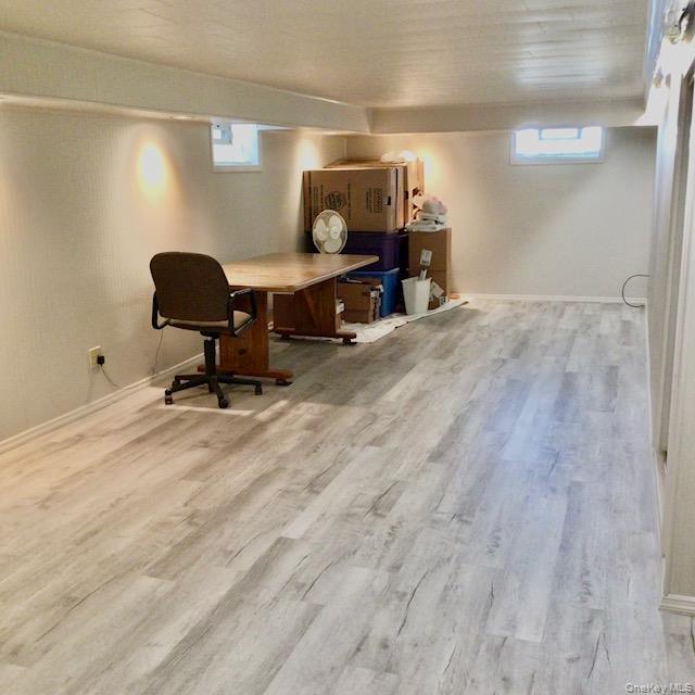 #13 photo, 8211 260th Street, Glen Oaks , NY 11004