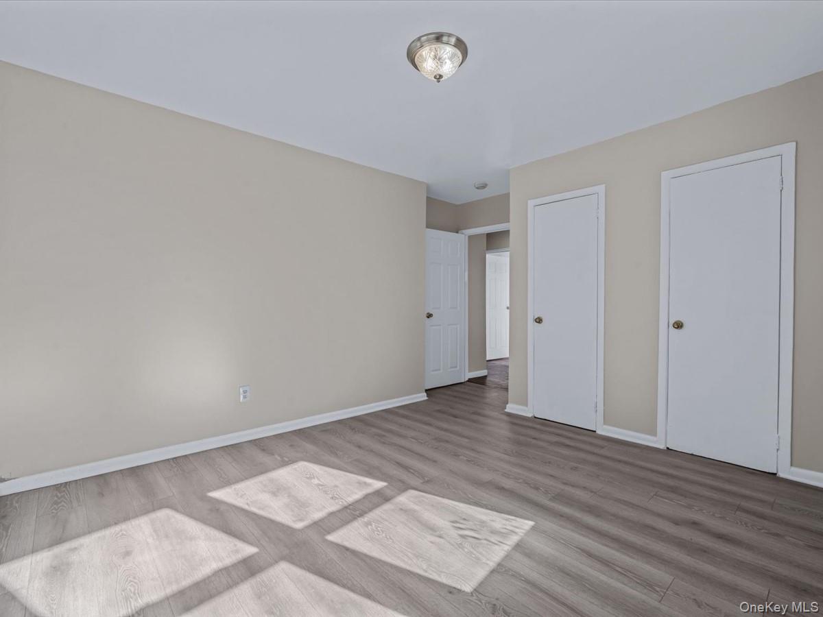 #12 photo, 1315 Dekoven Street, Rockville Centre , NY 11570