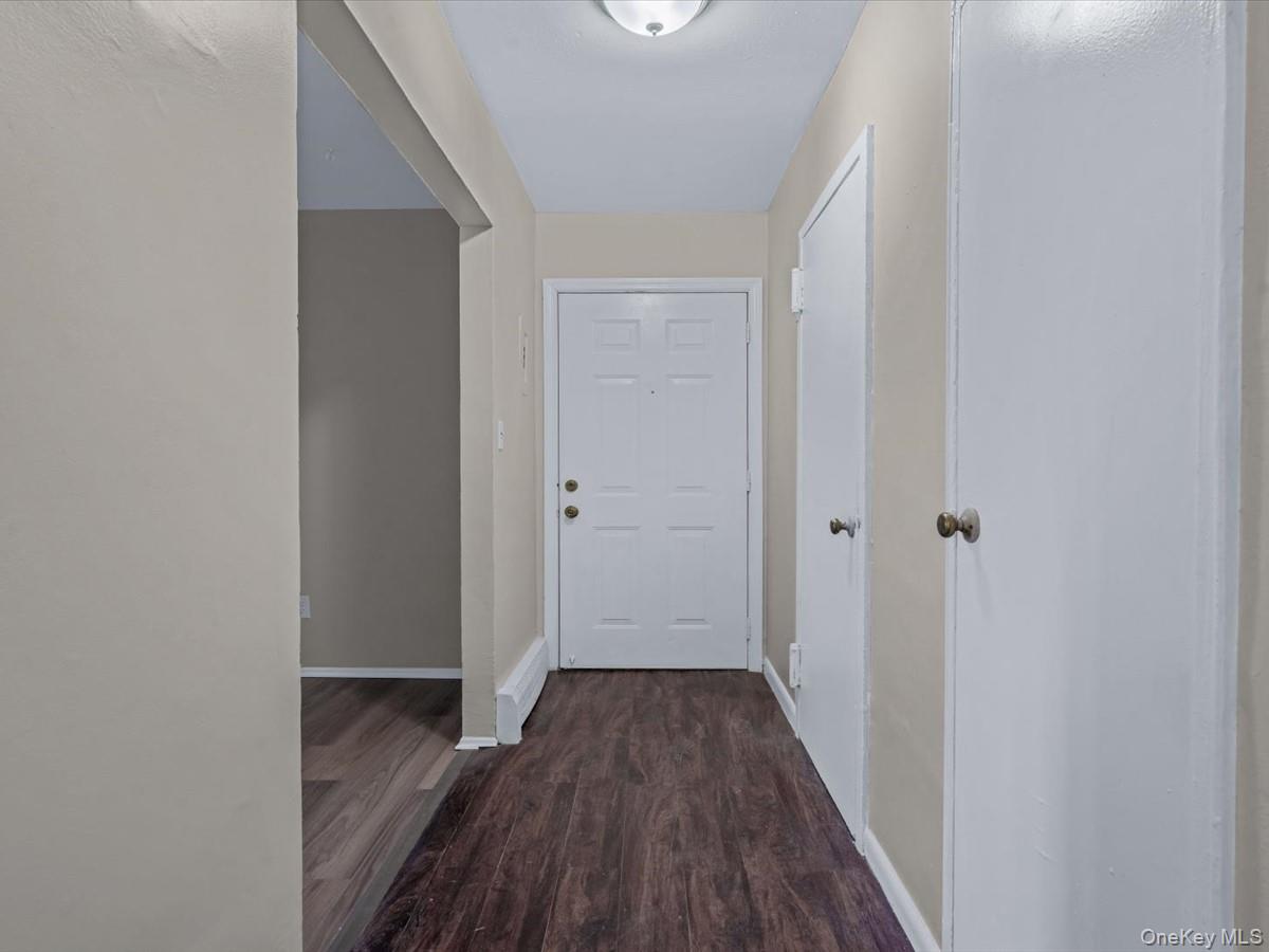 #3 photo, 1315 Dekoven Street, Rockville Centre , NY 11570