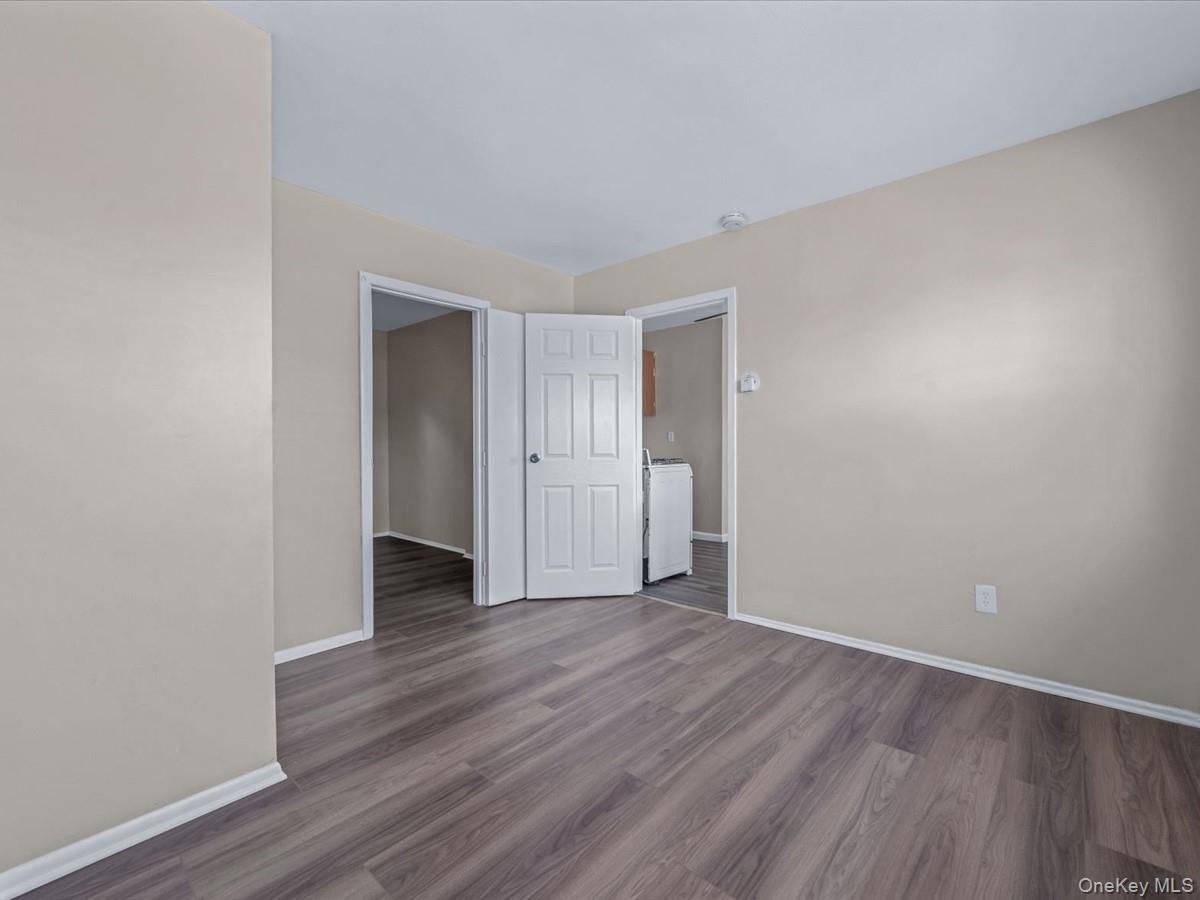 #7 photo, 1315 Dekoven Street, Rockville Centre , NY 11570