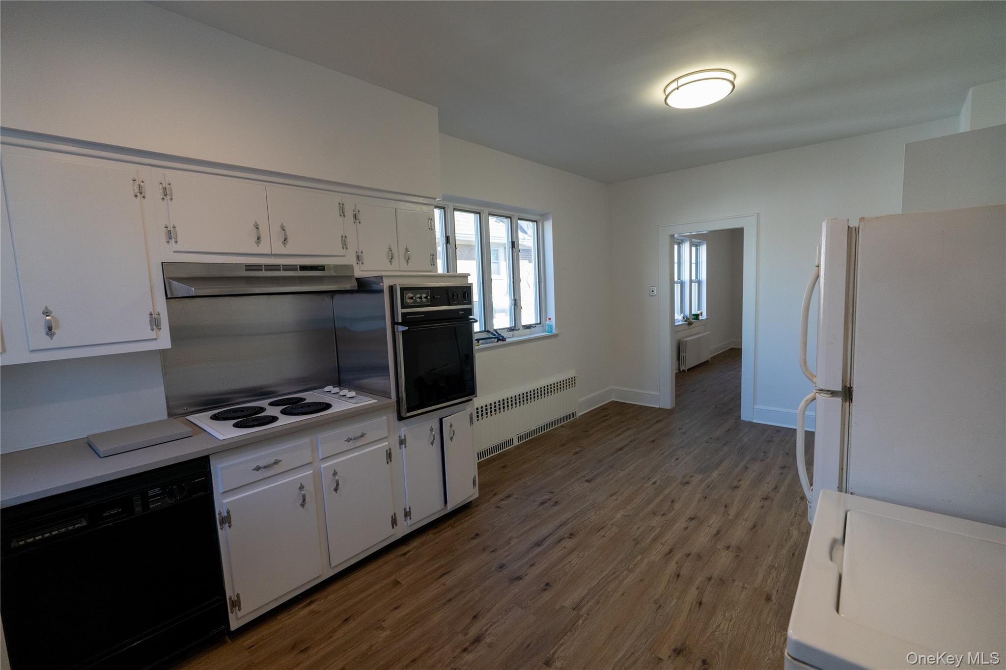 #19 photo, 43 Fourth Street, Glen Cove , NY 11542