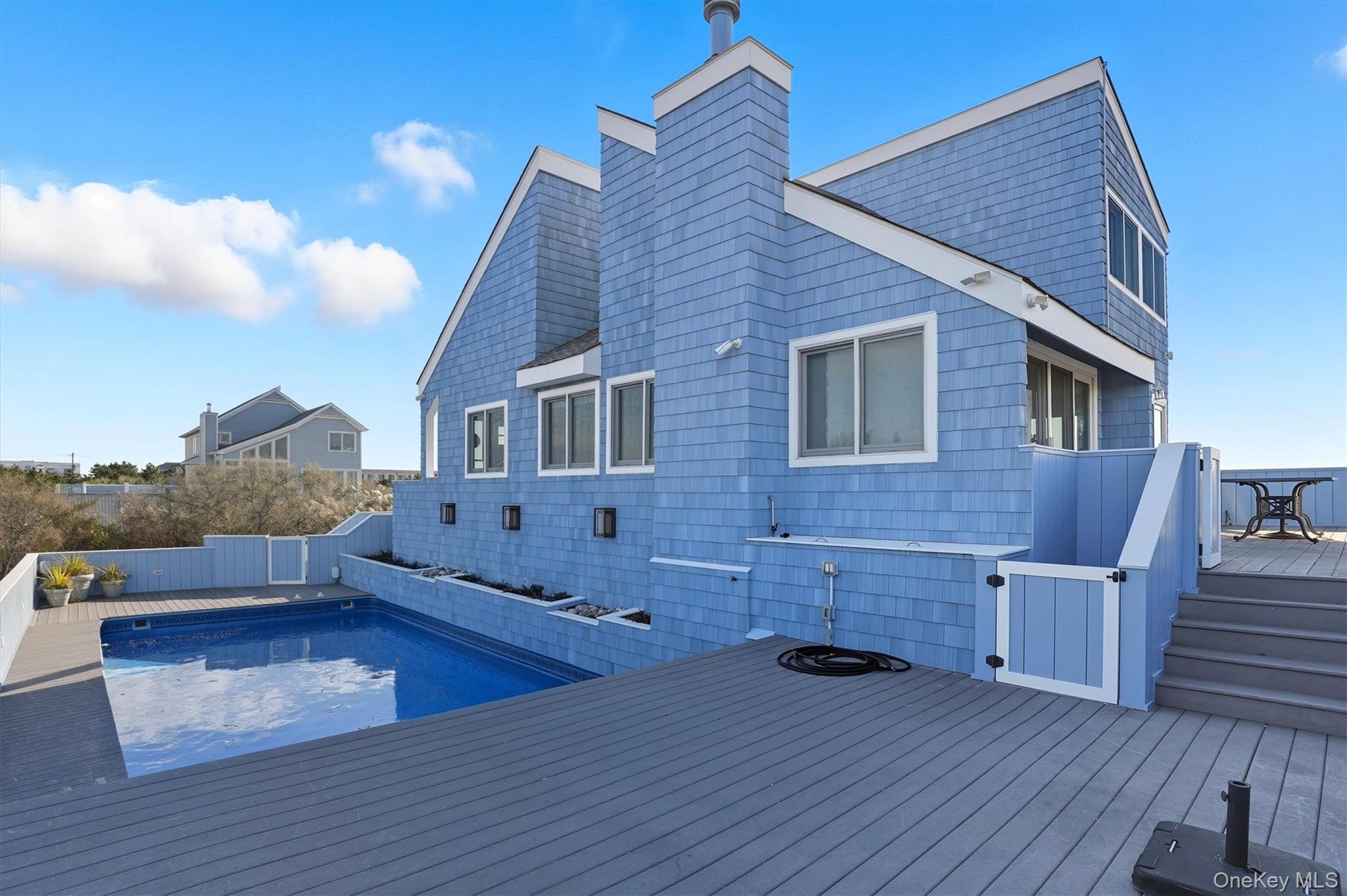 #18 photo, 556 Dune Road, Westhampton , NY 11977