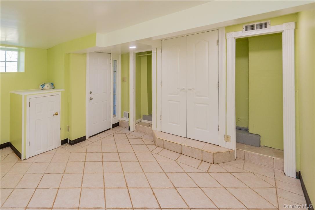 #8 photo, 11 Stage Coach Road, Warwick , NY 10990