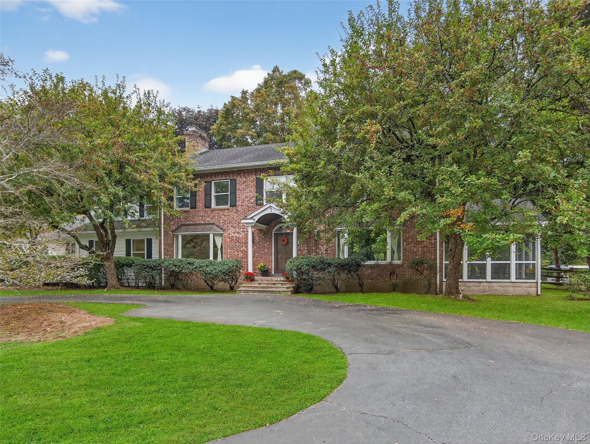 #2 photo, 1 Vivian Place, Montebello , NY 10901