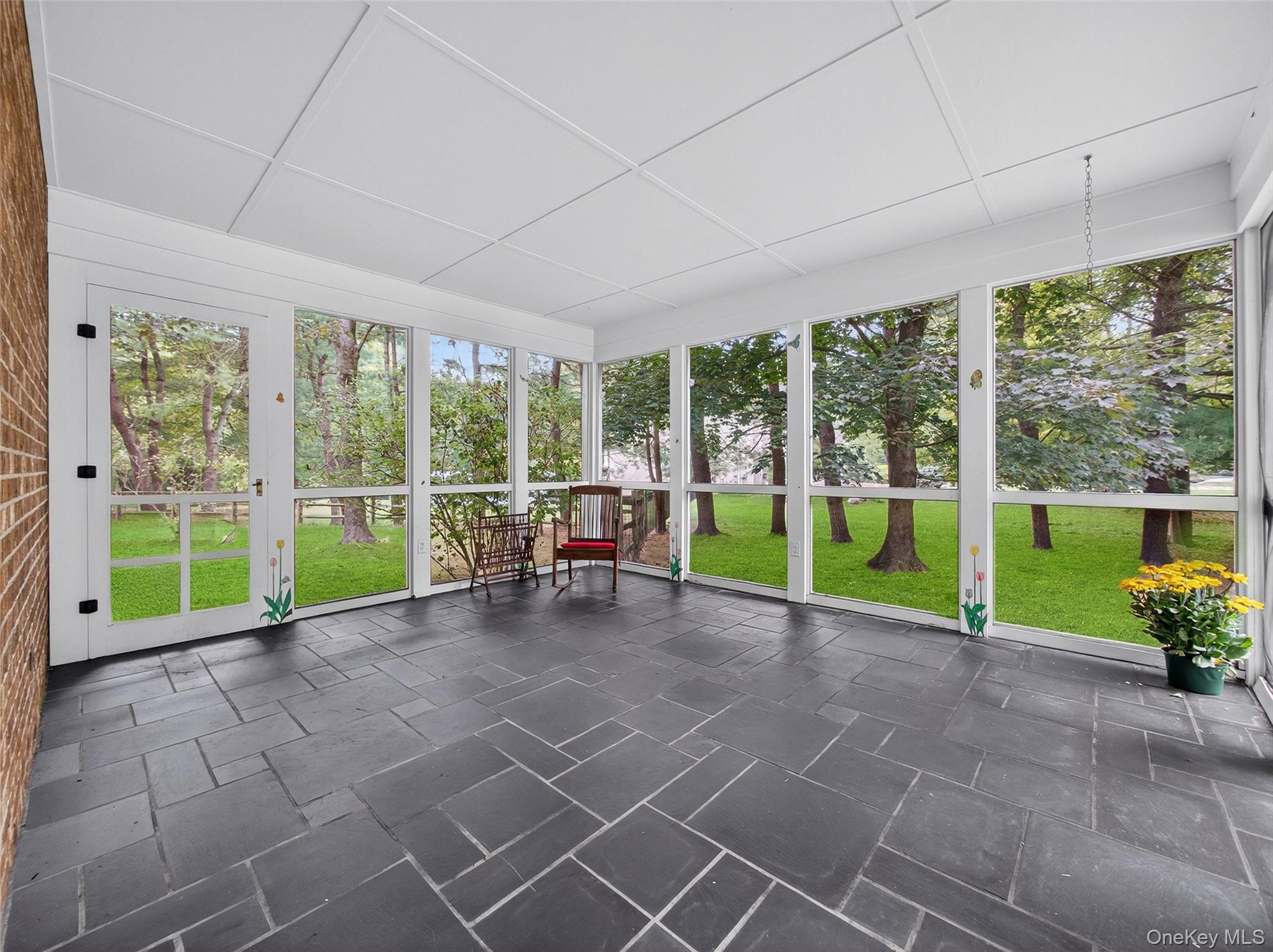 #6 photo, 1 Vivian Place, Montebello , NY 10901