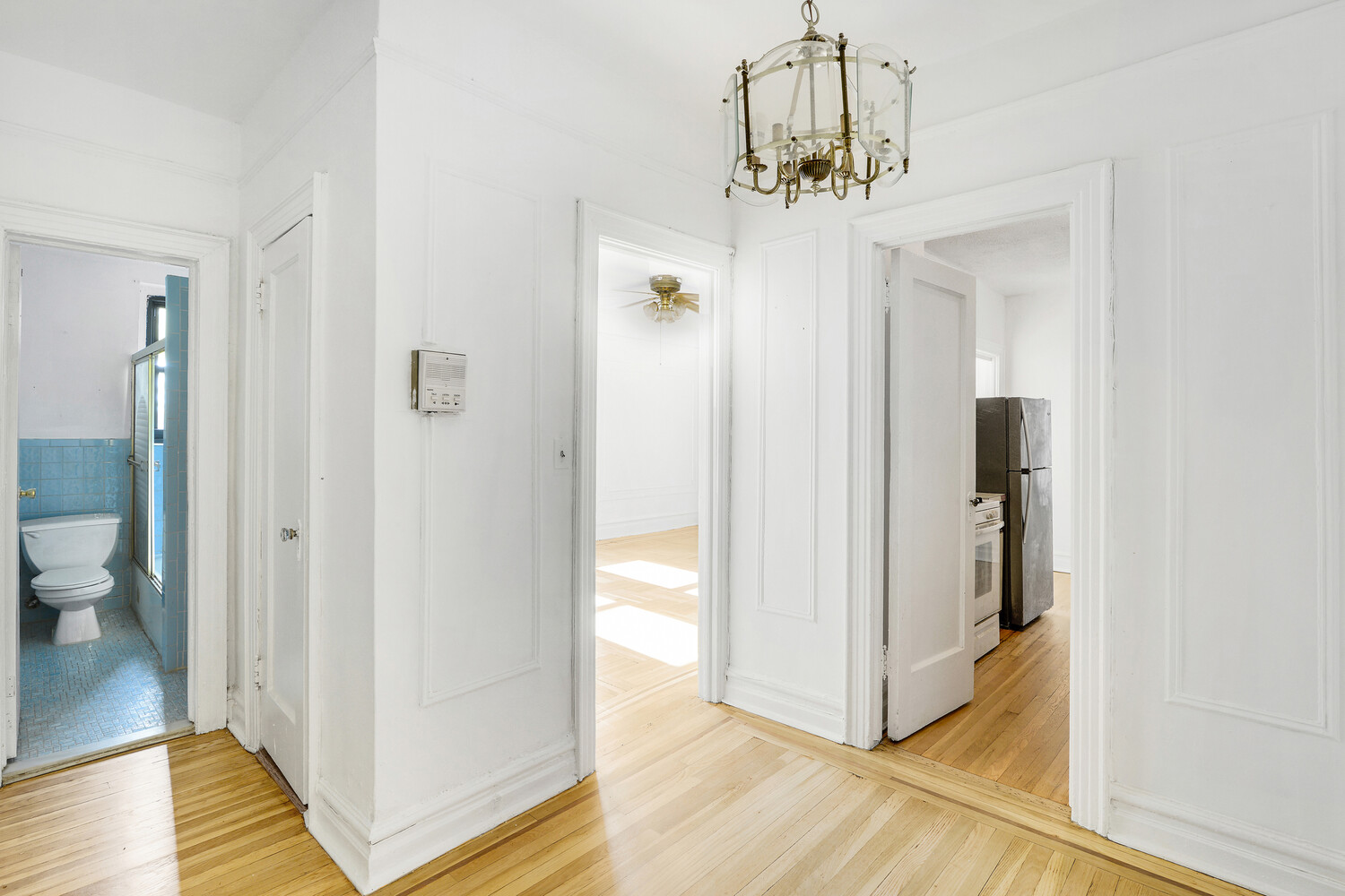 #7 photo, 345 MONTGOMERY Street, Crown Heights , NY 11225