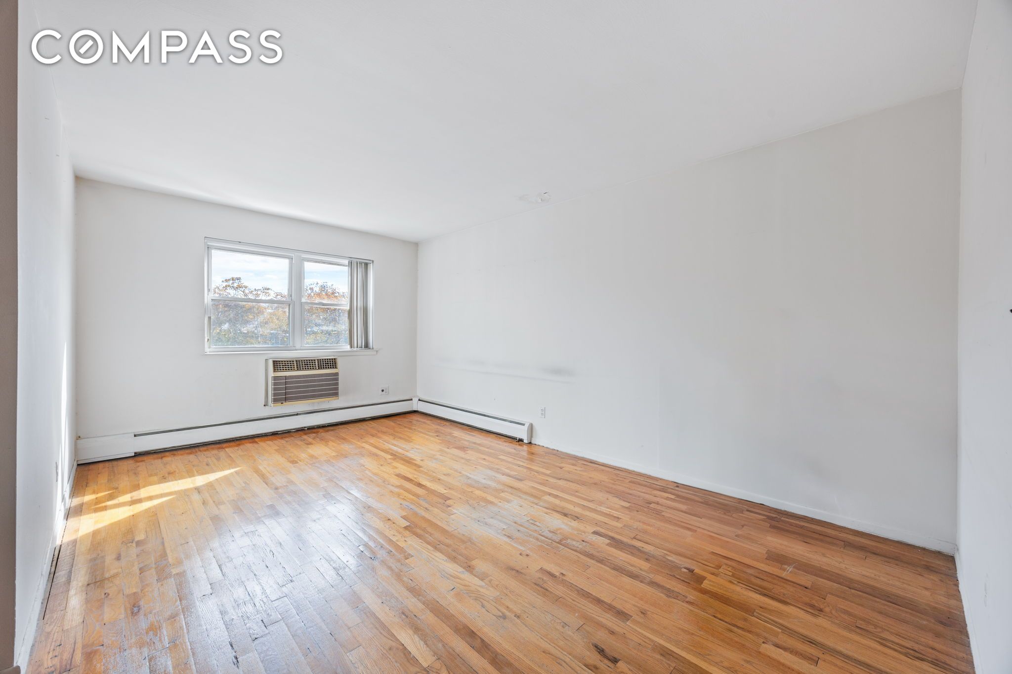 #6 photo, Astoria, Astoria , NY 11105