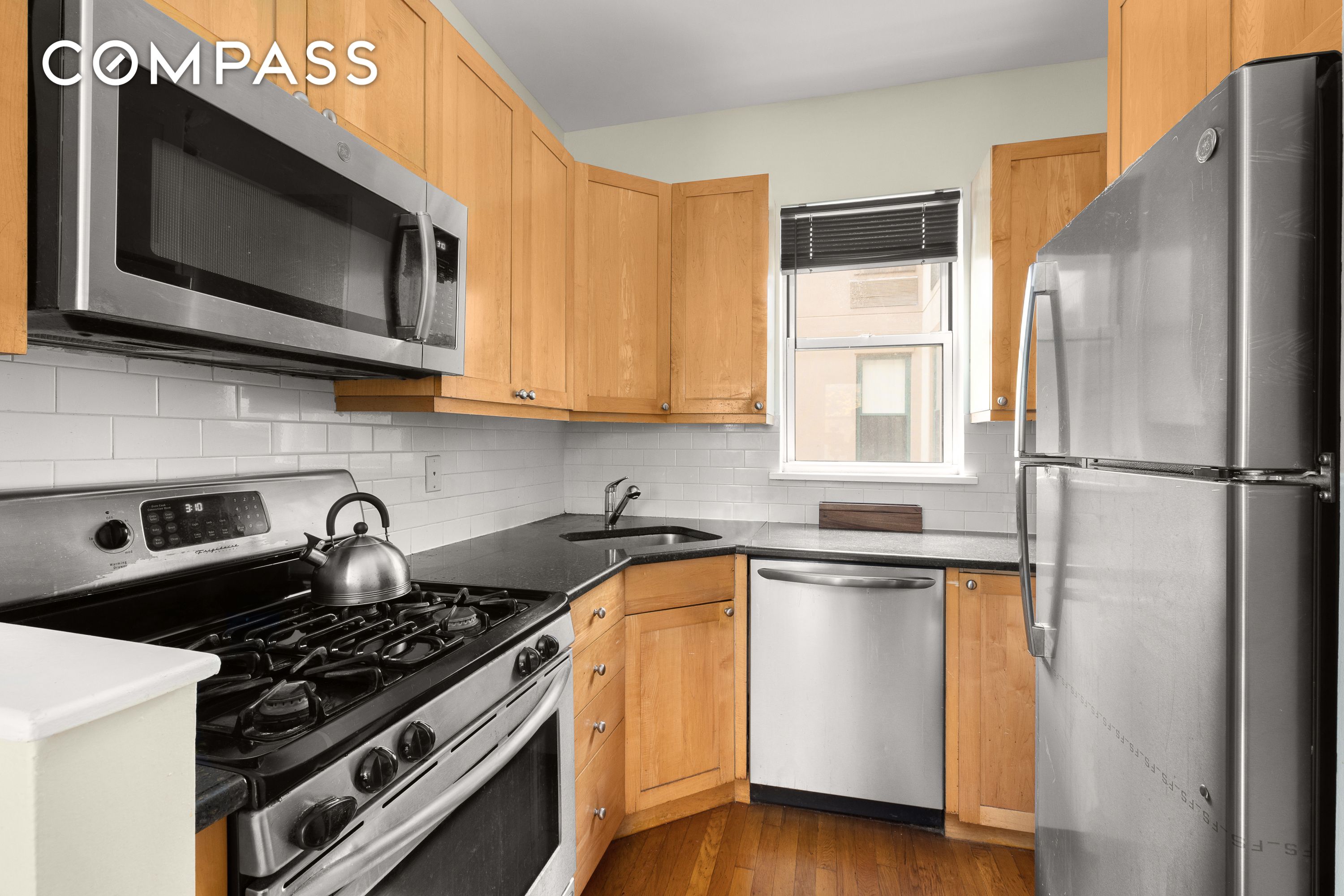 #3 photo, 40 Dean Street, Cobble Hill , NY 11201