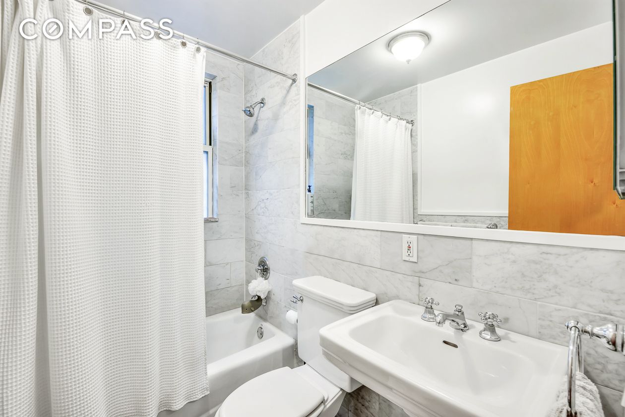 #5 photo, 40 Dean Street, Cobble Hill , NY 11201