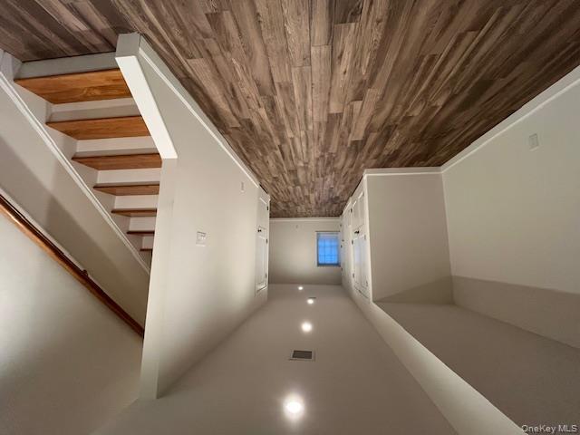 #19 photo, 56 Ashwood Road, Port Washington , NY 11050