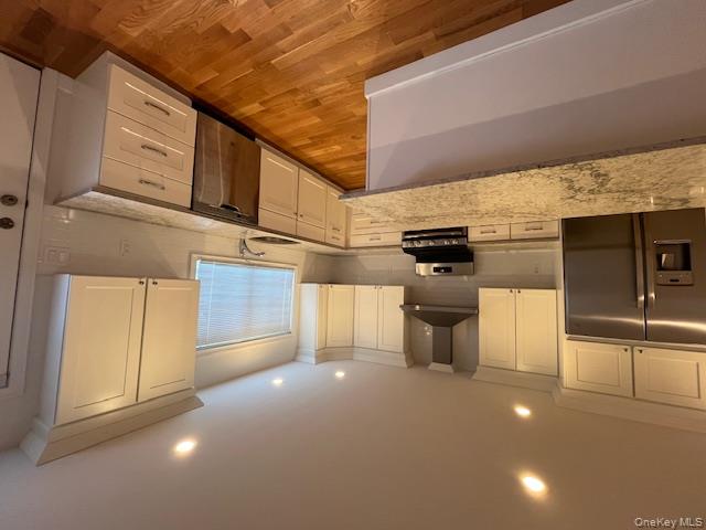 #3 photo, 56 Ashwood Road, Port Washington , NY 11050