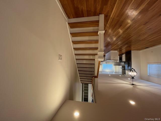 #8 photo, 56 Ashwood Road, Port Washington , NY 11050