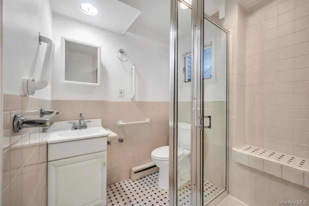 #19 photo, 19 Summit Street, Hicksville , NY 11801