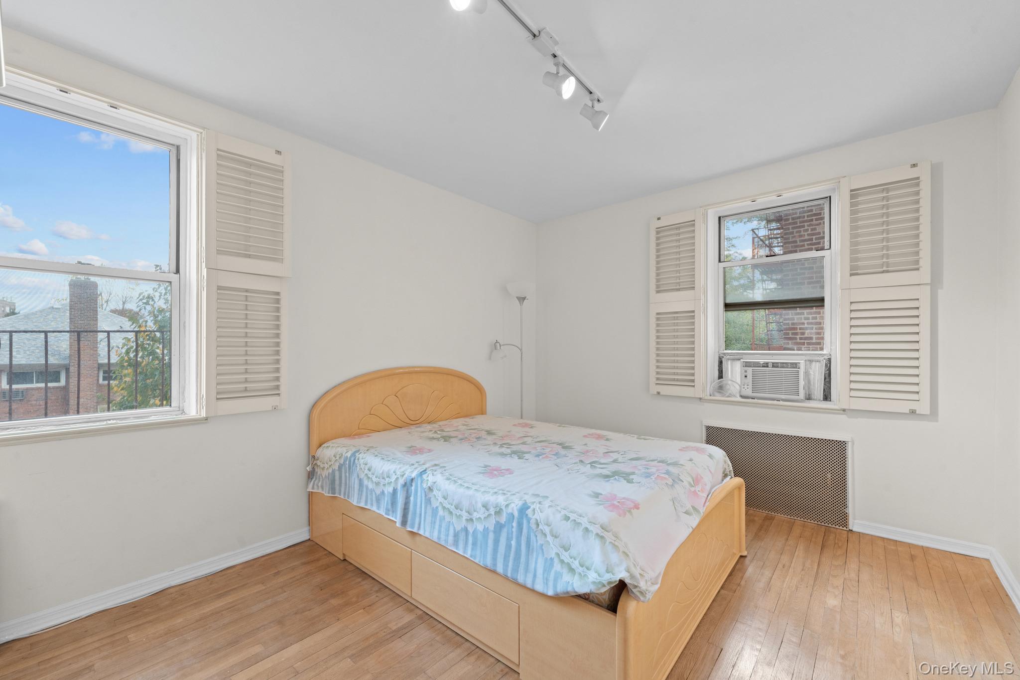 #11 photo, 8435 Lander Street, Briarwood , NY 11435