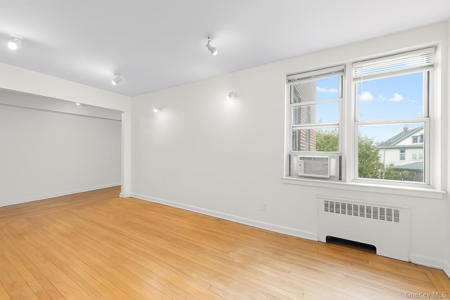 #4 photo, 8435 Lander Street, Briarwood , NY 11435