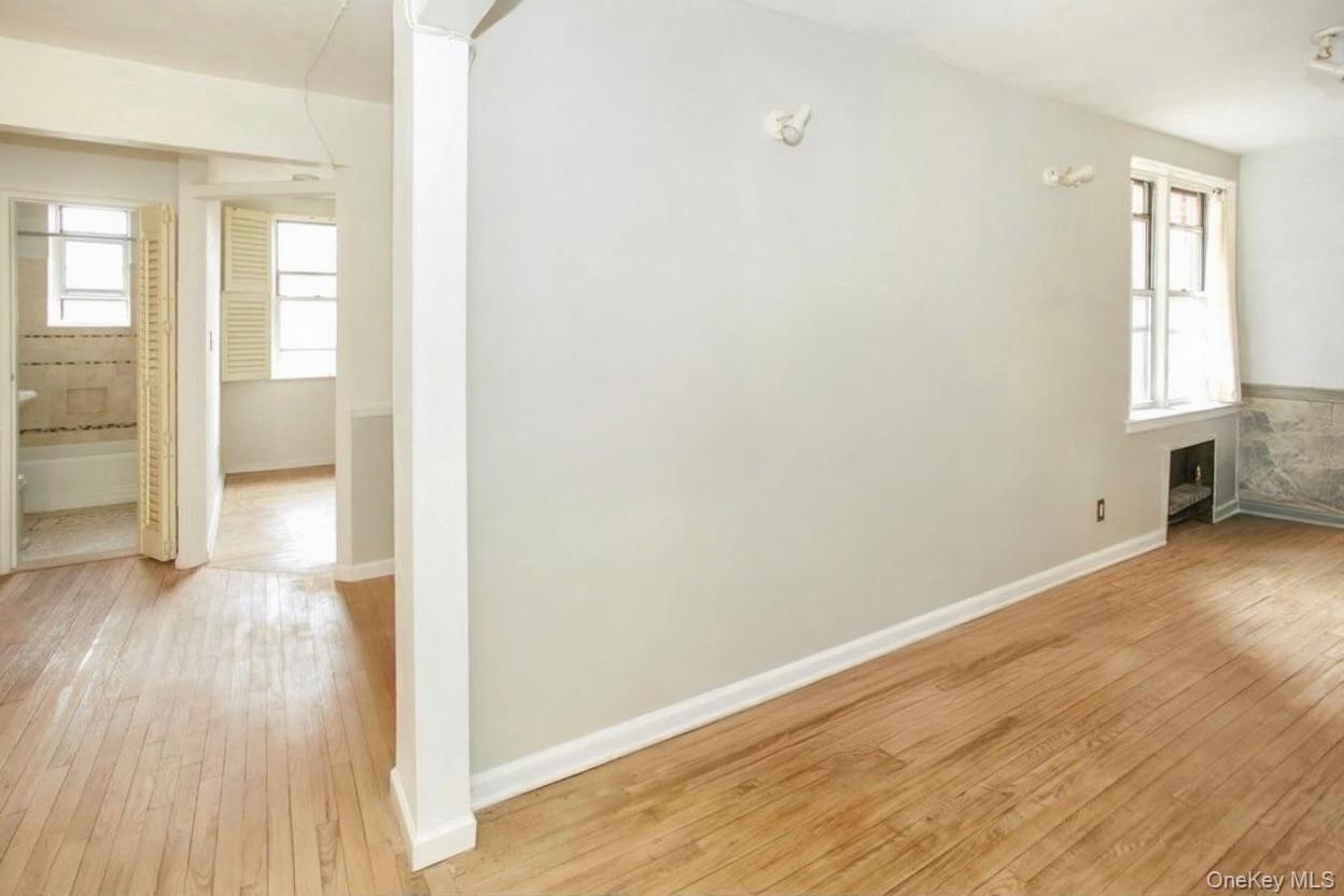 #6 photo, 8435 Lander Street, Briarwood , NY 11435