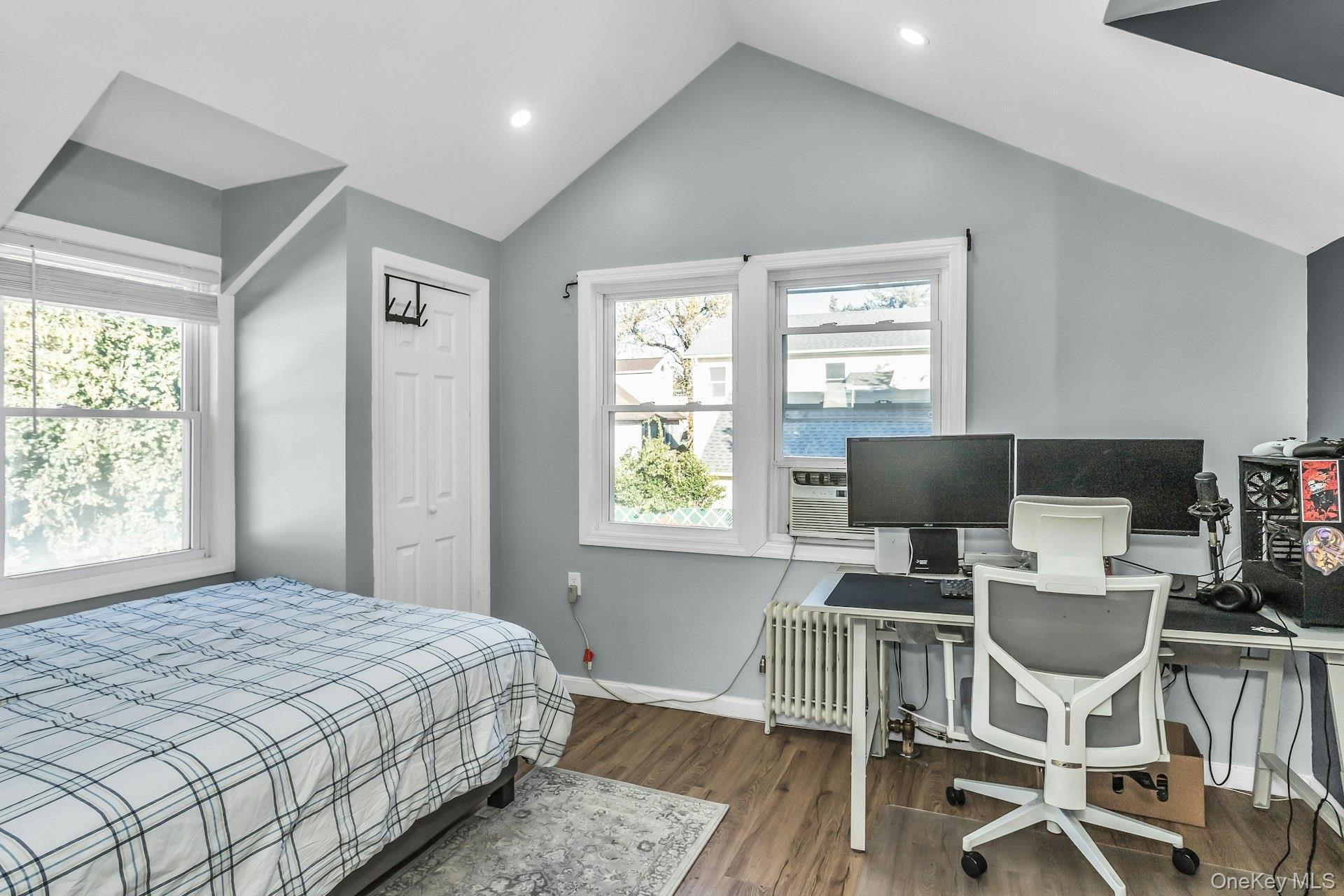 #20 photo, 42 13th Street, Locust Valley , NY 11560