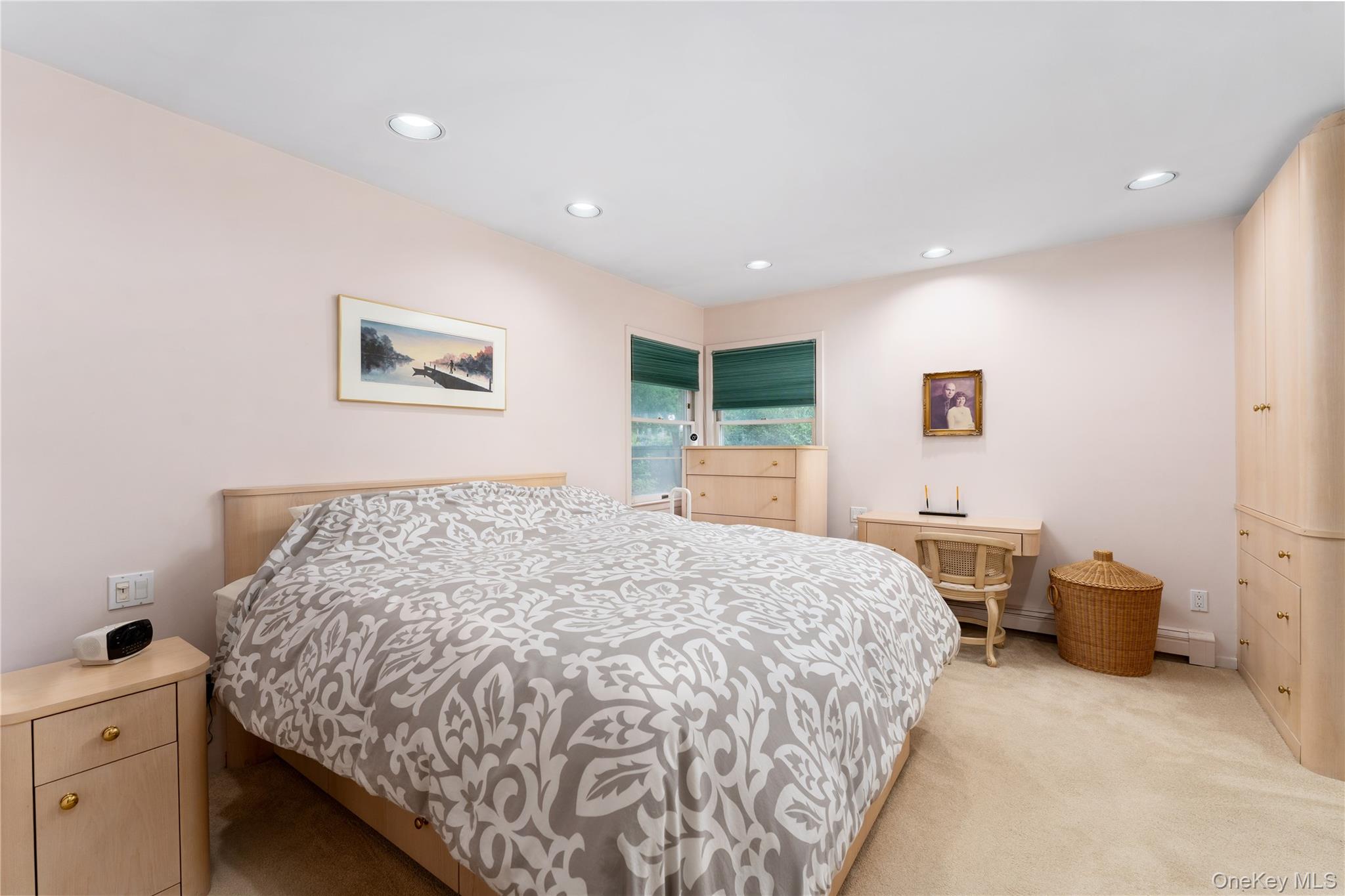 #11 photo, 9 Eaton Road, Syosset , NY 11791