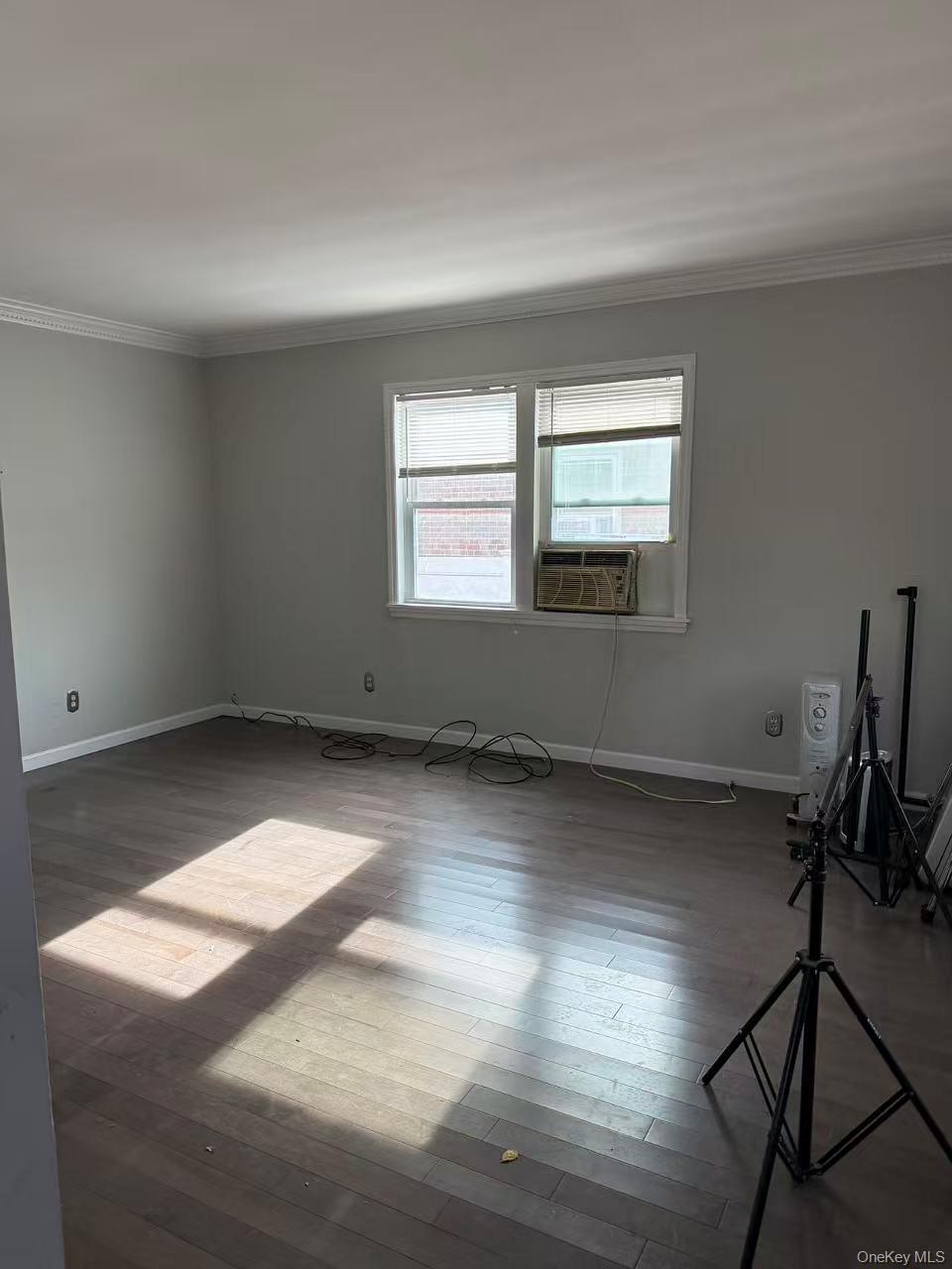 #2 photo, 1752 New Hyde Park Road, New Hyde Park , NY 11040