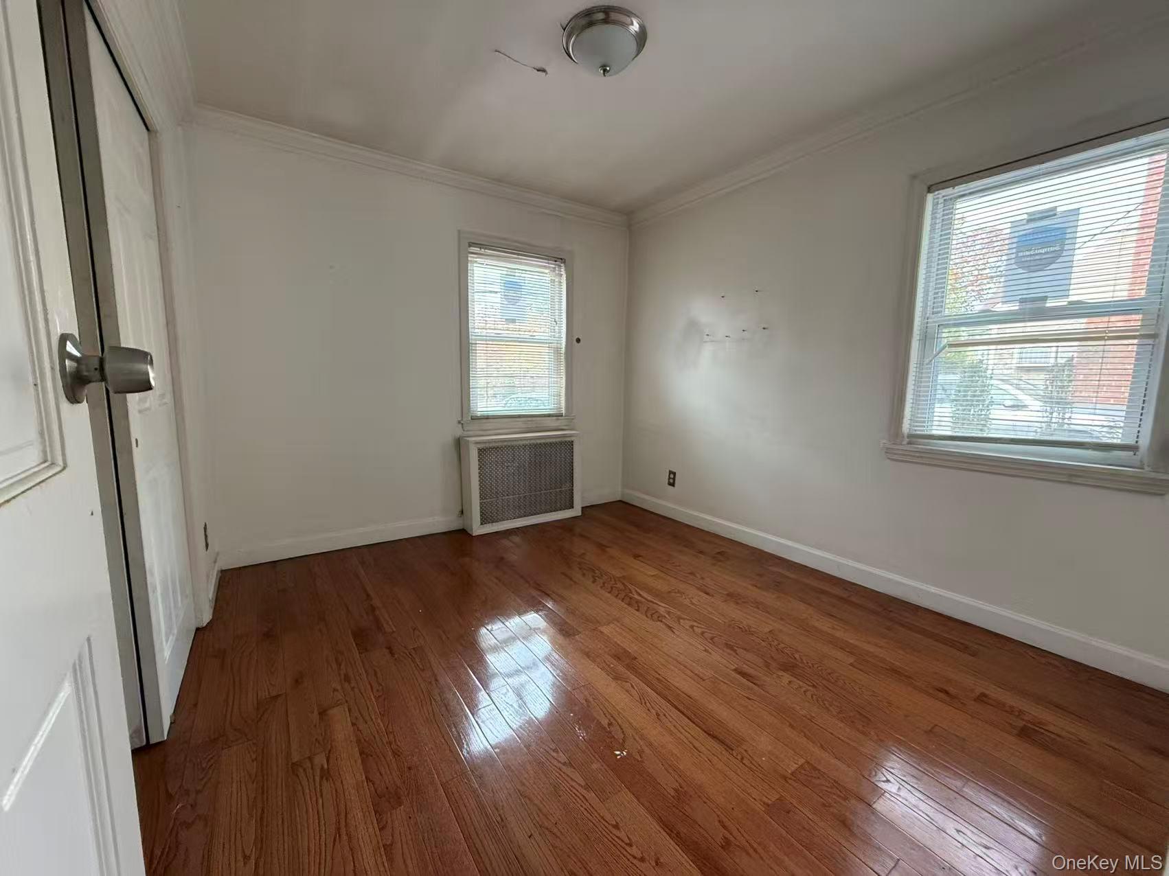 #5 photo, 1752 New Hyde Park Road, New Hyde Park , NY 11040