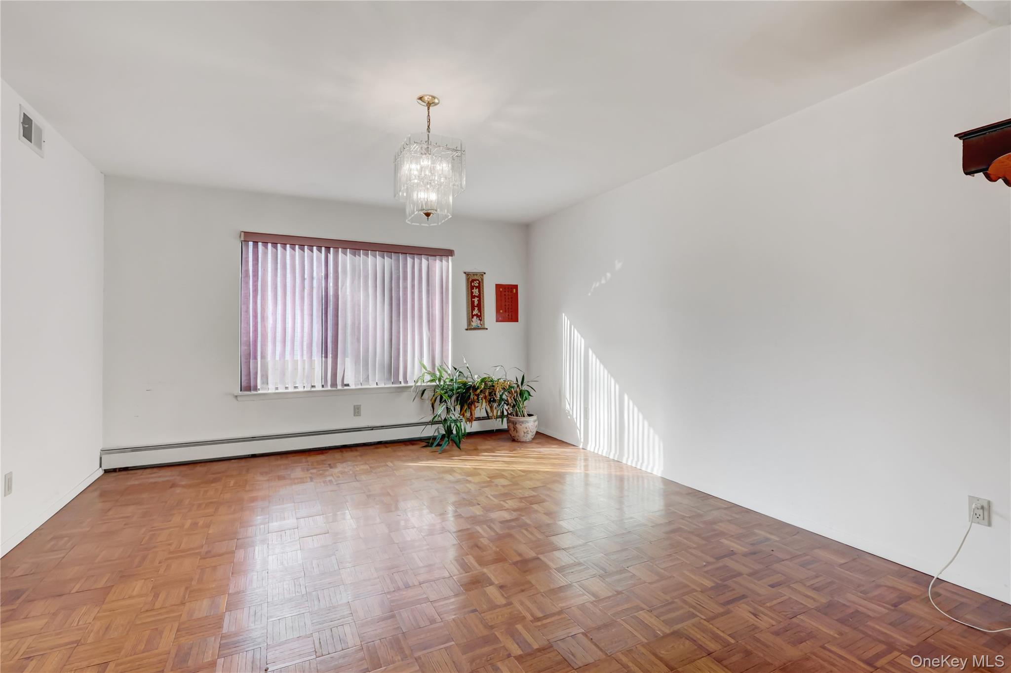 #12 photo, 26 Anne Drive, Hicksville , NY 11801