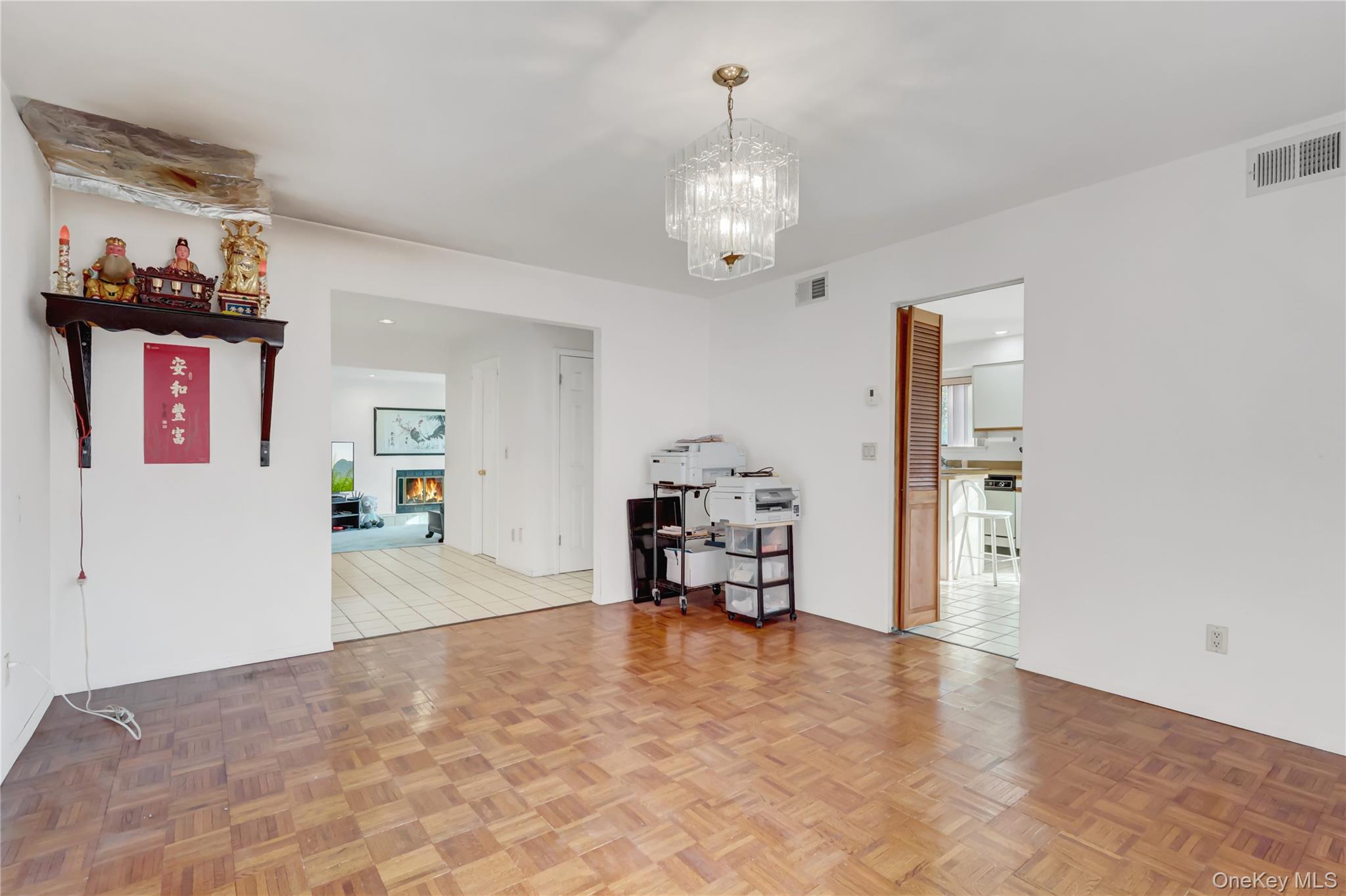 #13 photo, 26 Anne Drive, Hicksville , NY 11801