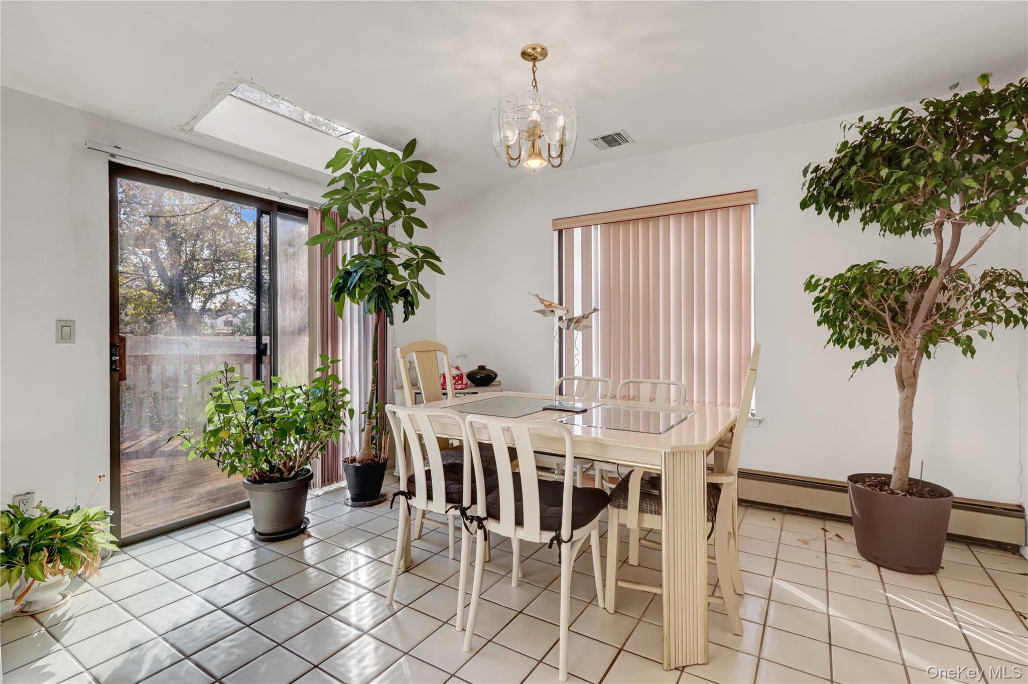 #14 photo, 26 Anne Drive, Hicksville , NY 11801