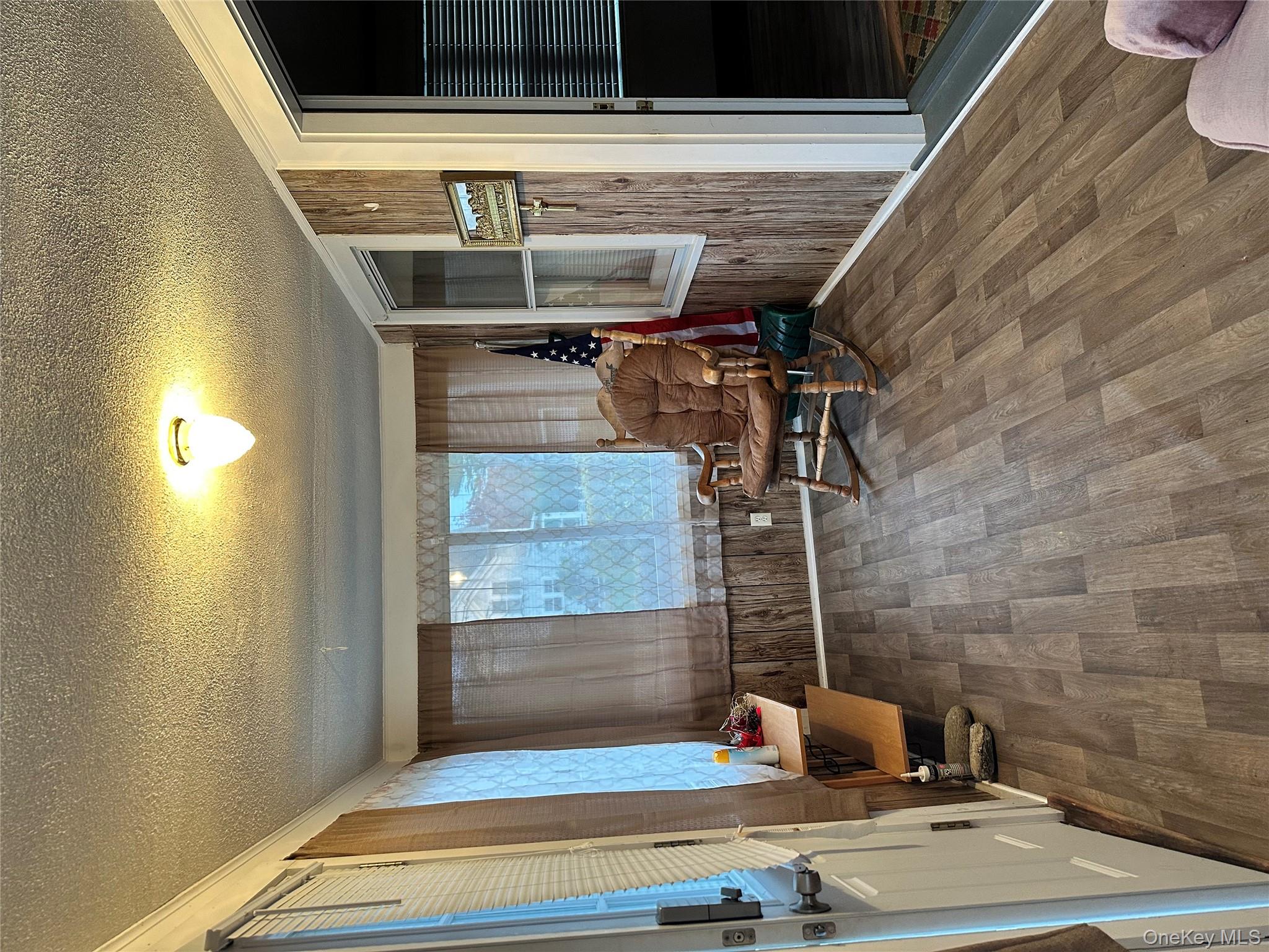 #4 photo, 517 Flint Street, Greenport , NY 11944