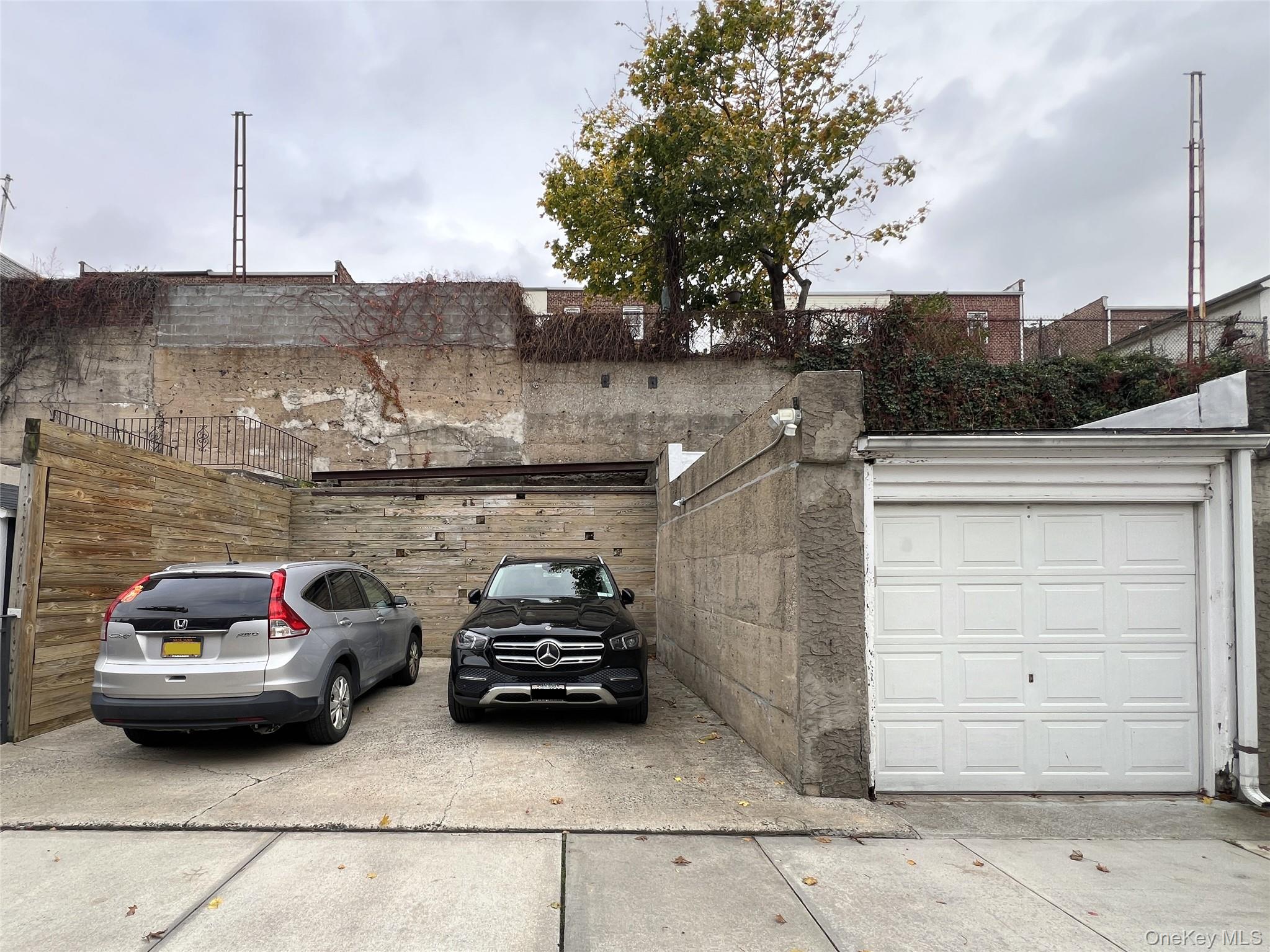 #11 photo, 5337 62nd Street, Maspeth , NY 11378