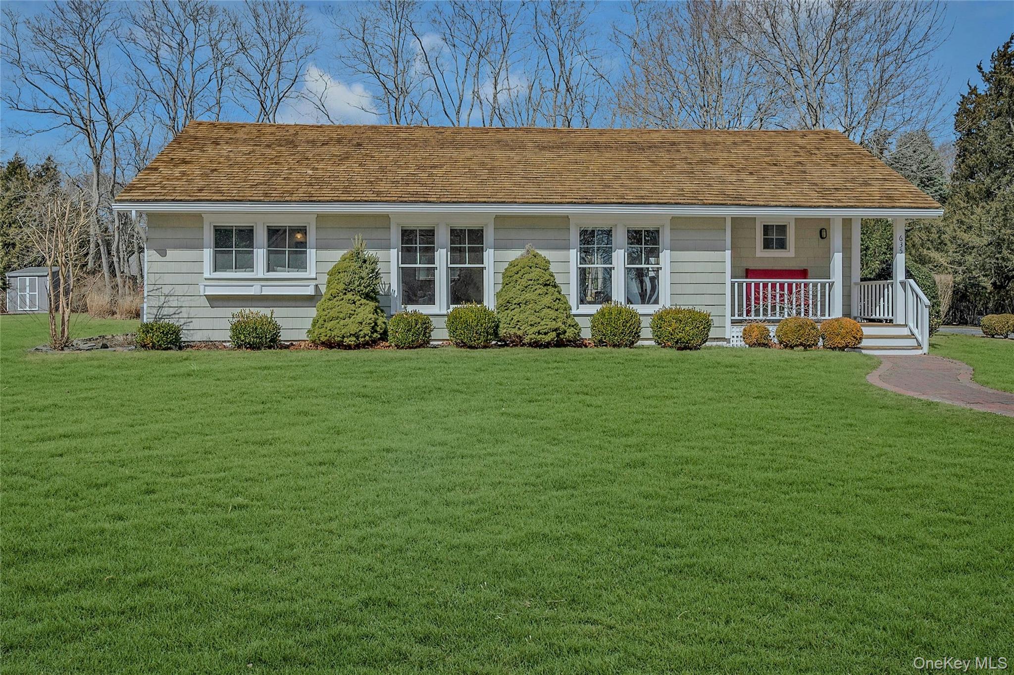 #1 photo, 635 Strohson Road, Cutchogue , NY 11935