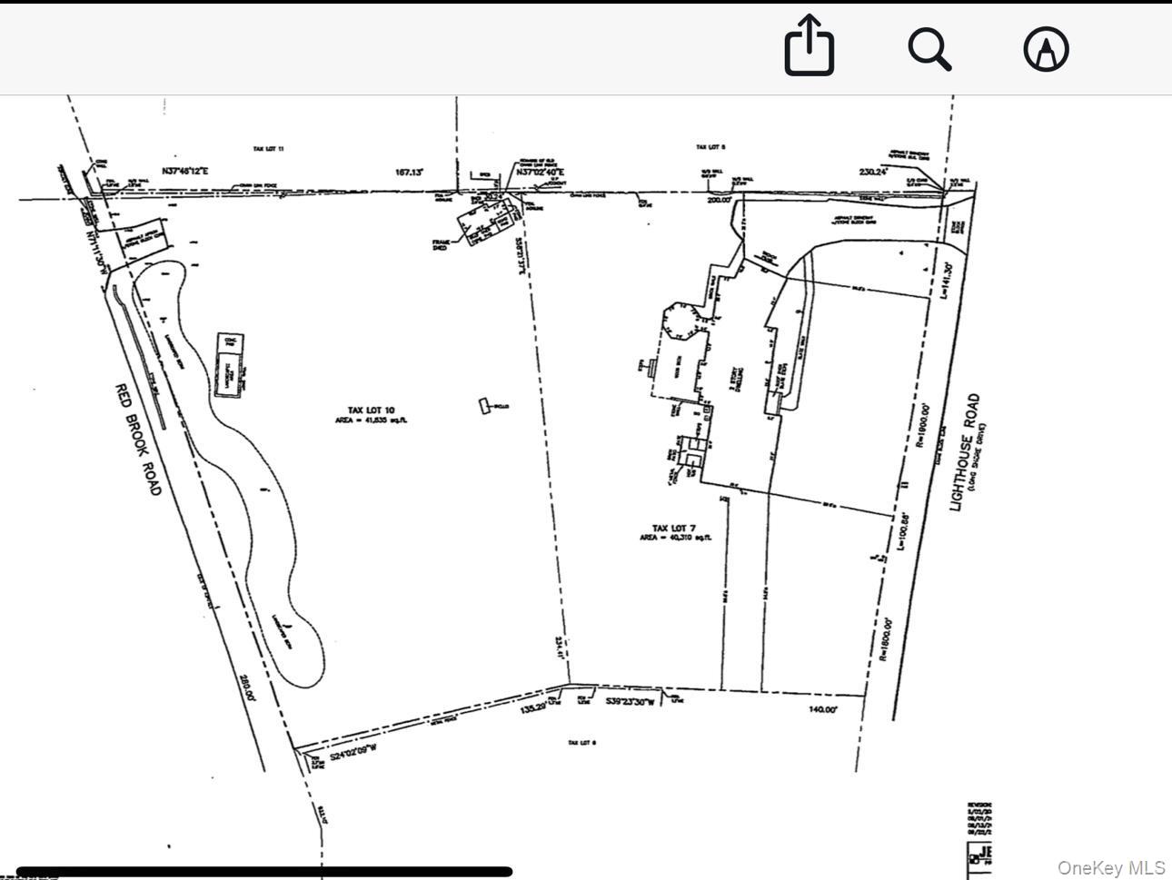 #1 photo, 18 LIGHTHOUSE Road, Kings Point , NY 11024