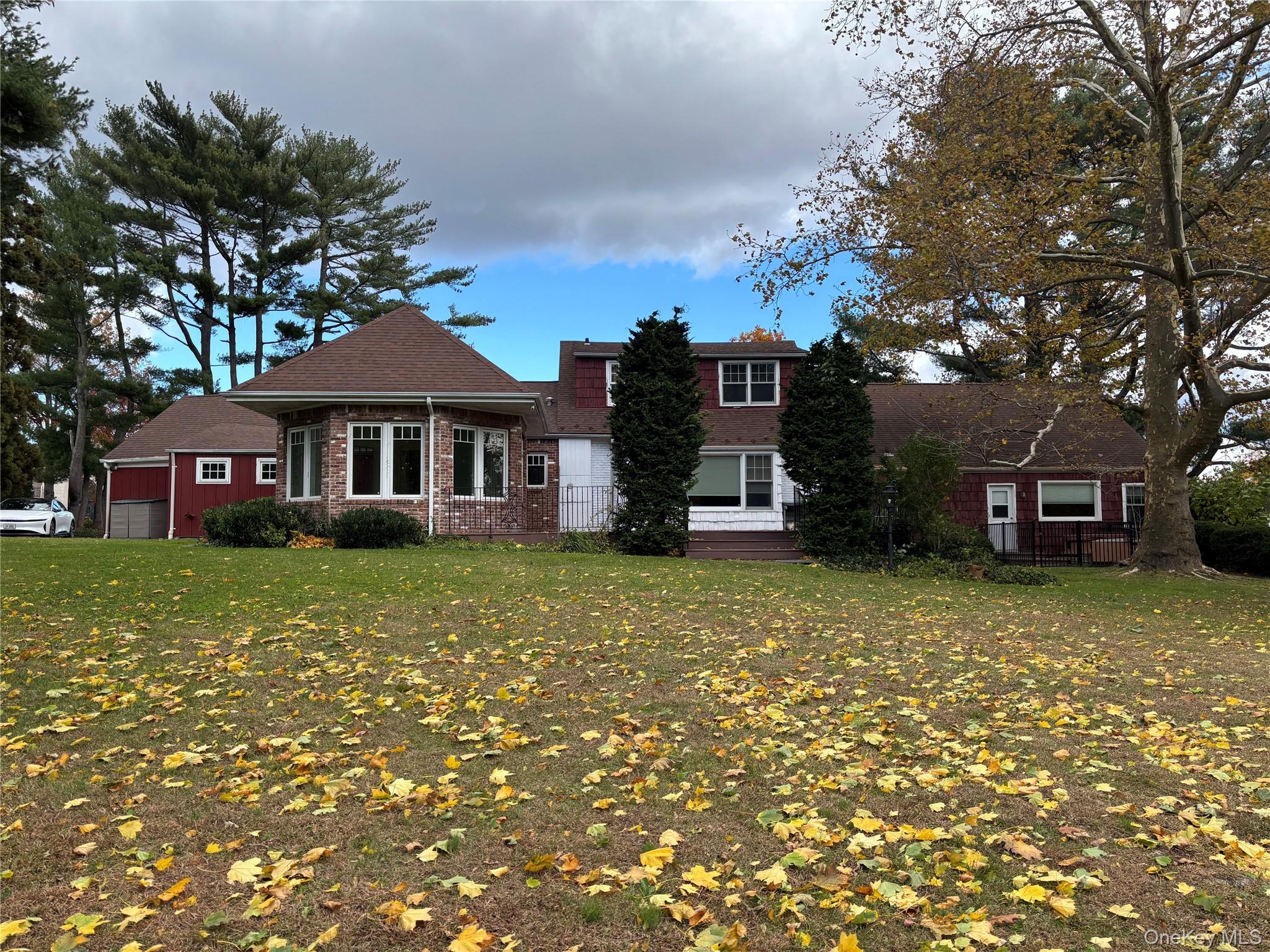 #5 photo, 18 LIGHTHOUSE Road, Kings Point , NY 11024