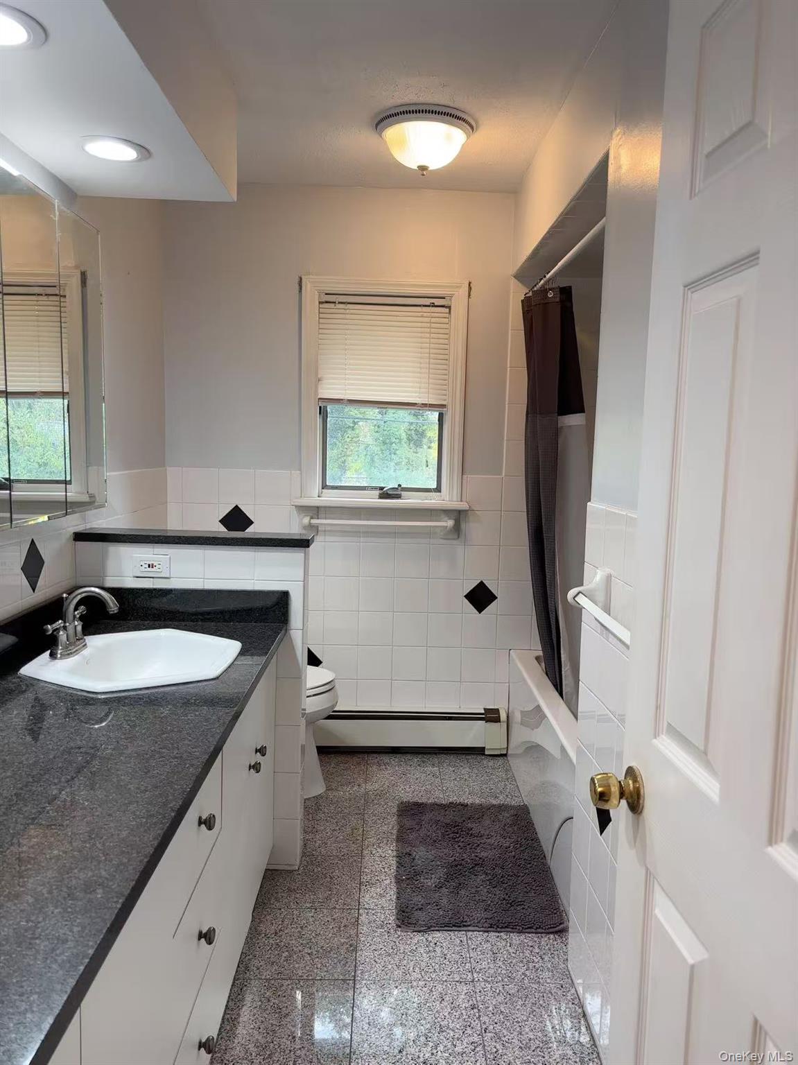 #10 photo, 1010 Brent Drive, Wantagh , NY 11793