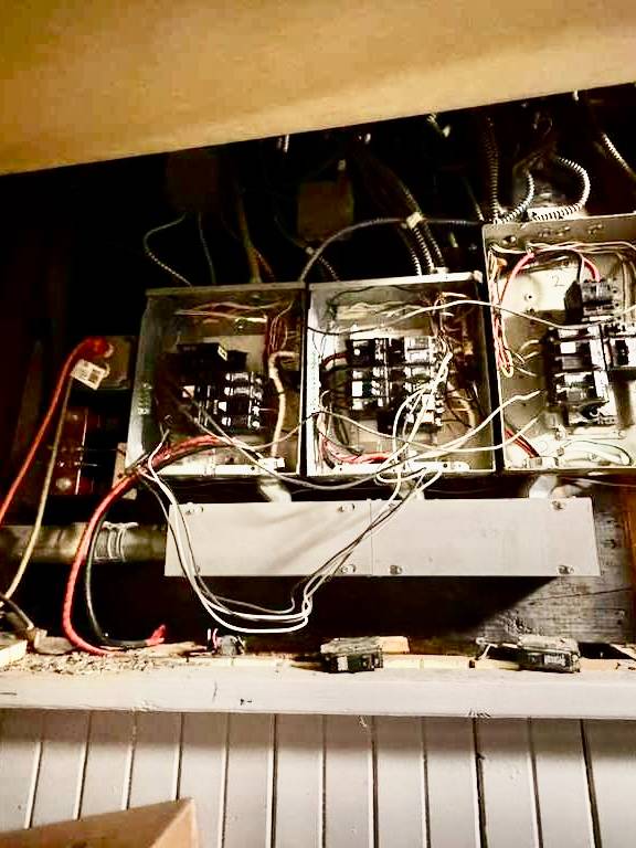 #24 photo, 406 Chestnut St, East New York , NY 11208