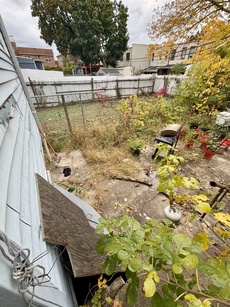 #29 photo, 406 Chestnut St, East New York , NY 11208