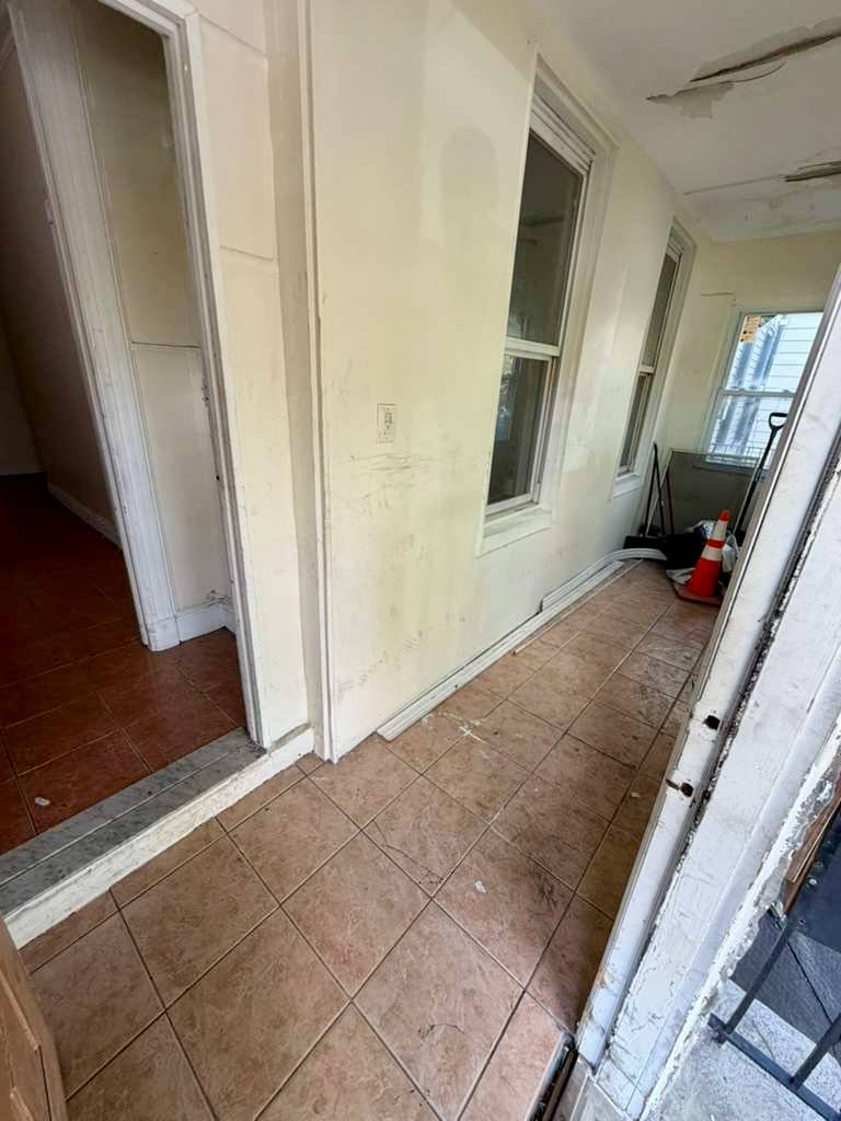 #5 photo, 406 Chestnut St, East New York , NY 11208