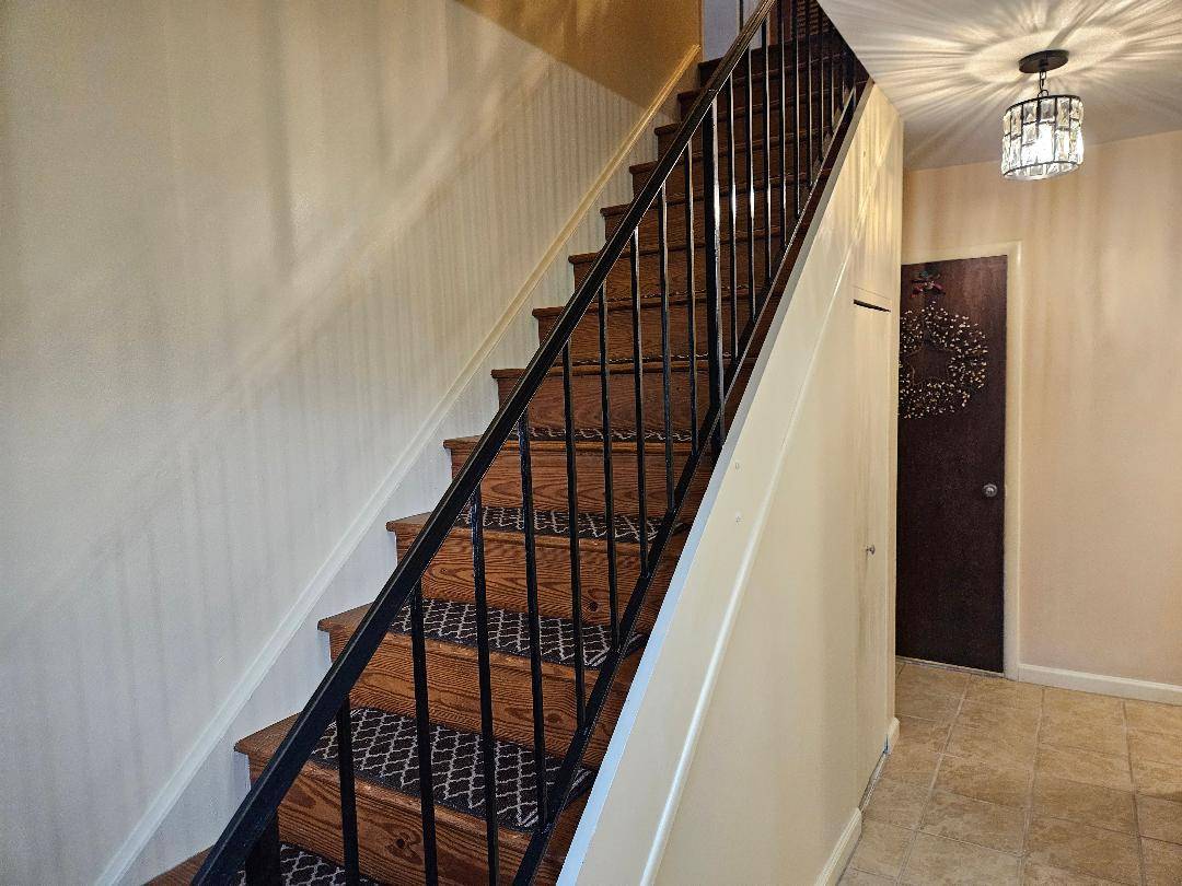 #17 photo, 2605 Fox Lane, Poughkeepsie , NY 12603